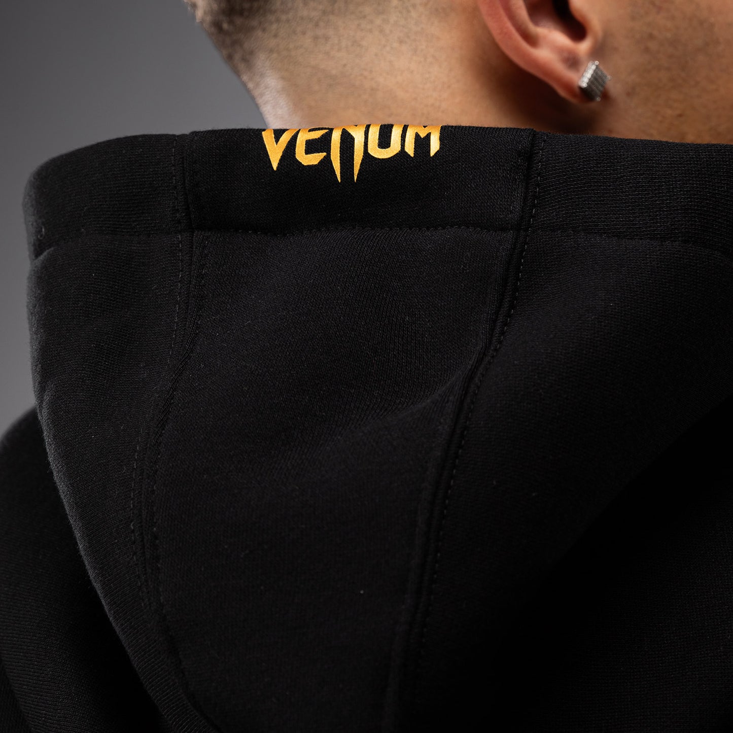 FK x Venum Hexagone MMA Jas met capuchon - Zwart/Goud