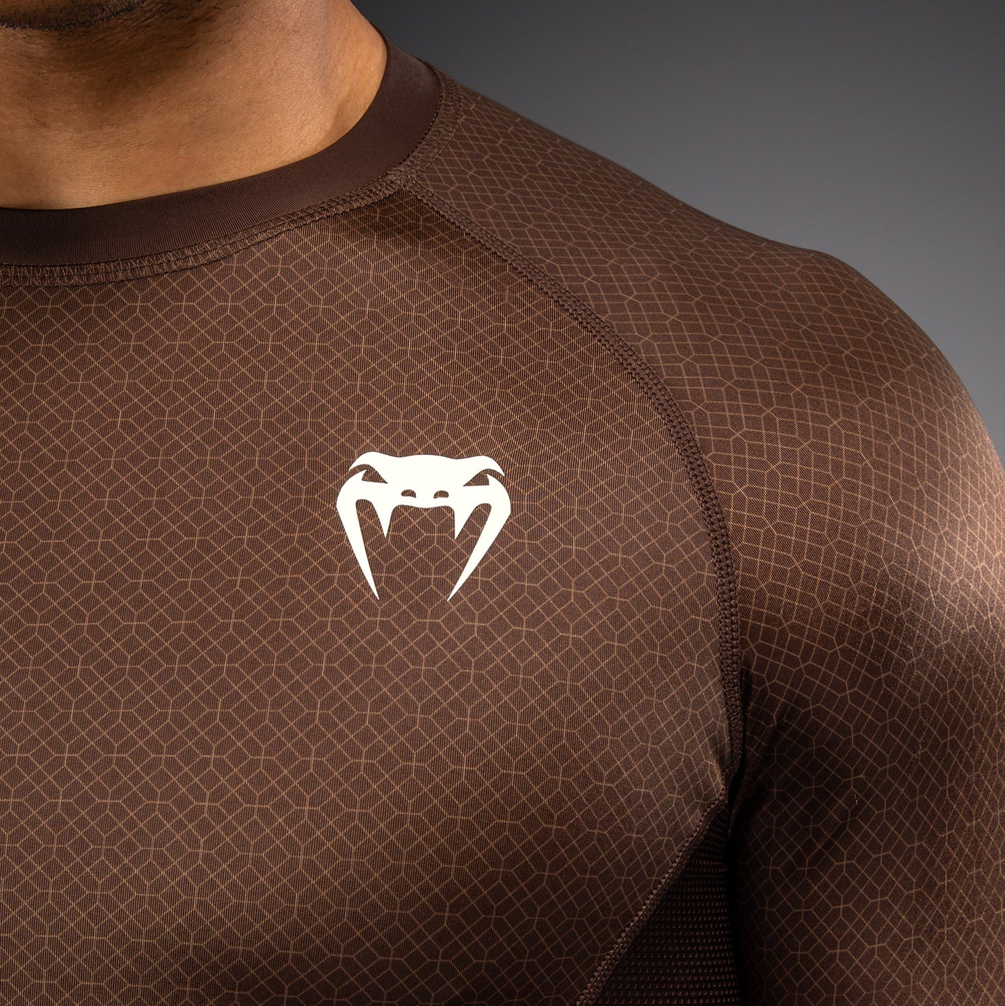 Venum x Roger Gracie Academy Rashguard met korte mouwen - Donkerbruin