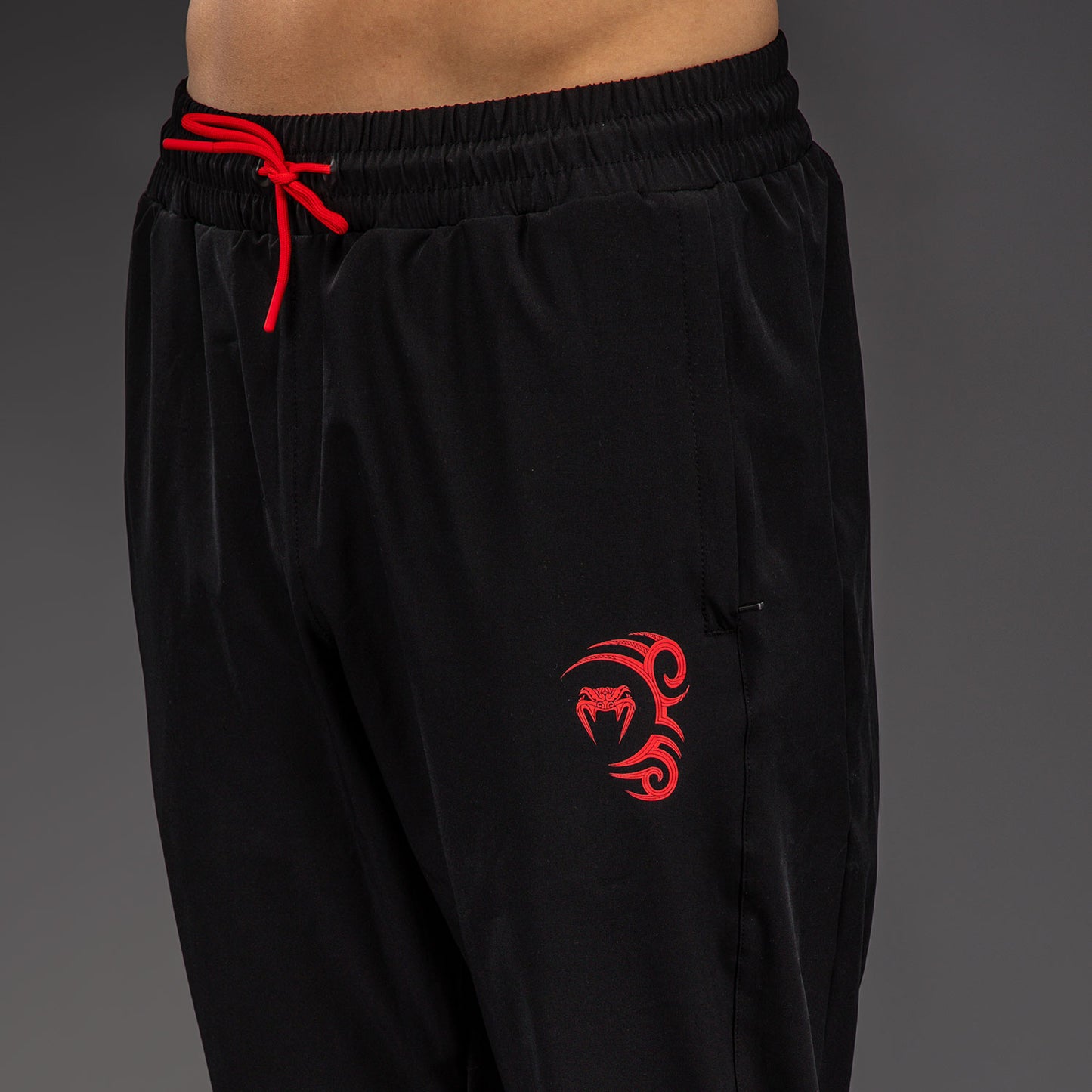 Venum x Mike Tyson Tiger Joggers - Diep Zwart/Intens Rood
