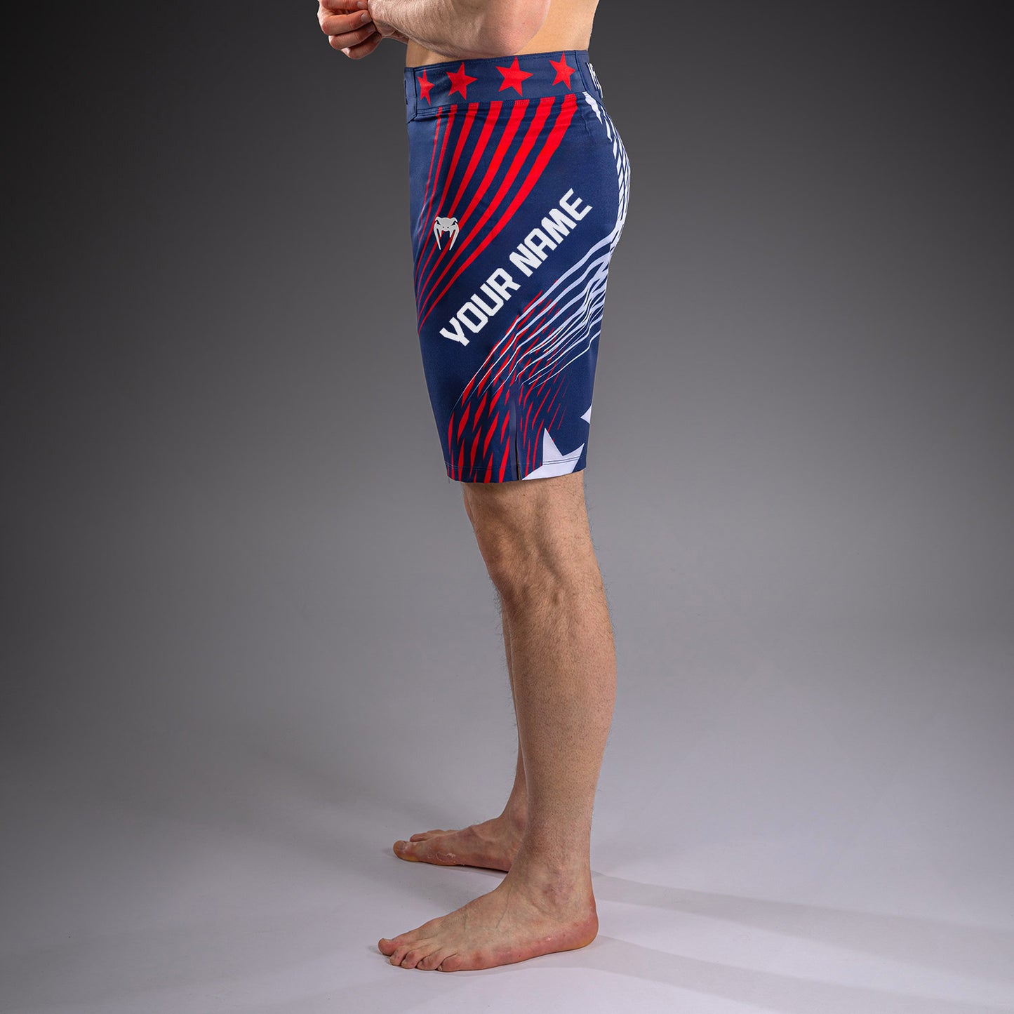 Official UFC Freedom 250 by Venum Op maat gemaakt Authentic Fight Night Fight Shorts Long Fit voor heren - Blauw