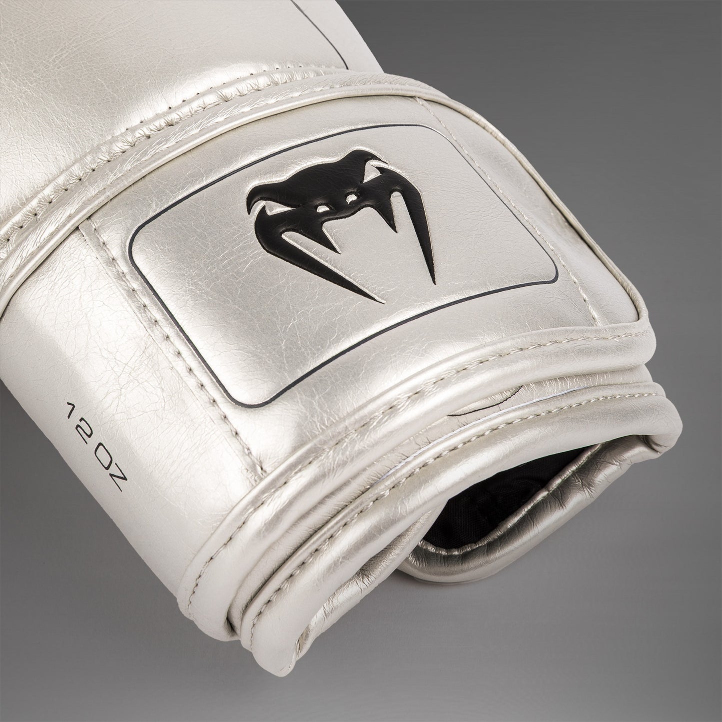 Venum Nexus Bokshandschoenen – Zilver/Zwart