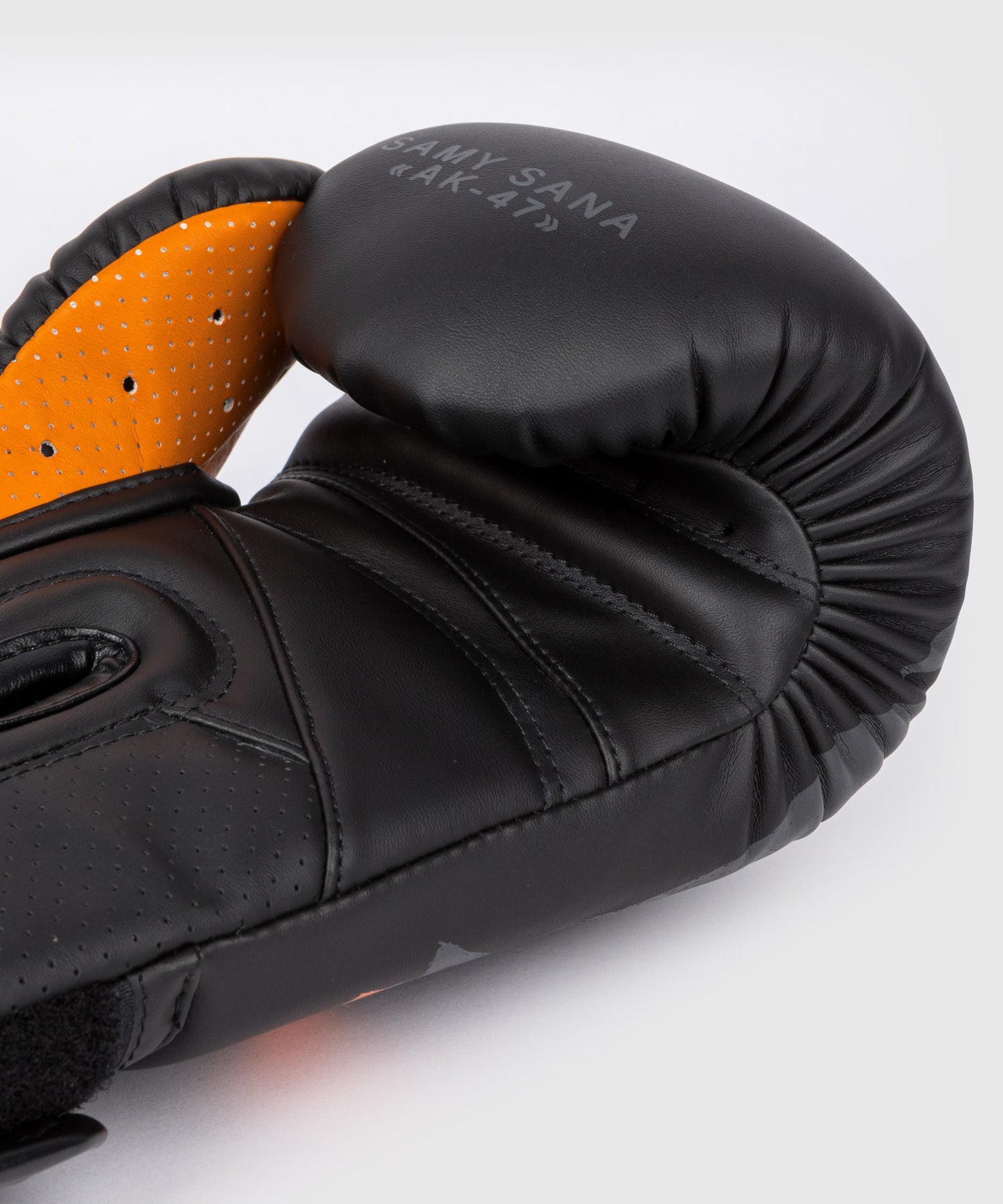 Venum S47 Bokshandschoenen - Zwart/Oranje