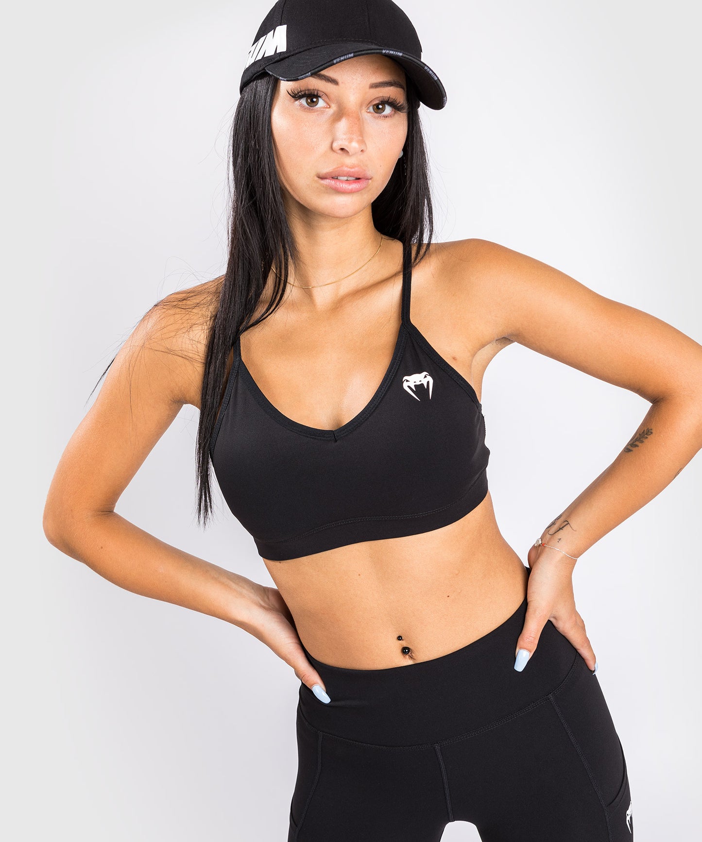 Venum Essential Sportbeha met Lichte Ondersteuning - Zwart