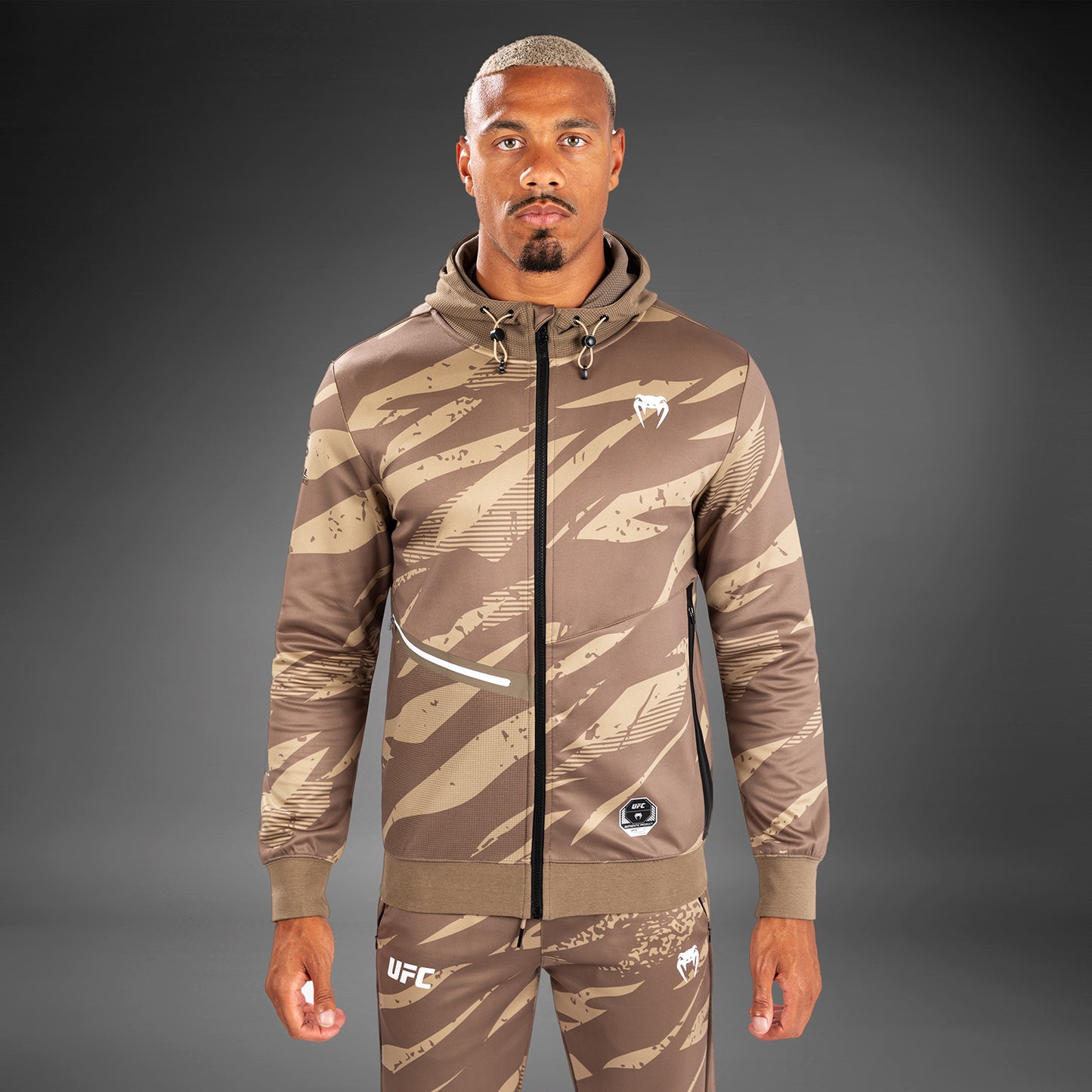UFC Adrenaline By Venum Fight Week Mannen Hoodie - Desert Camo