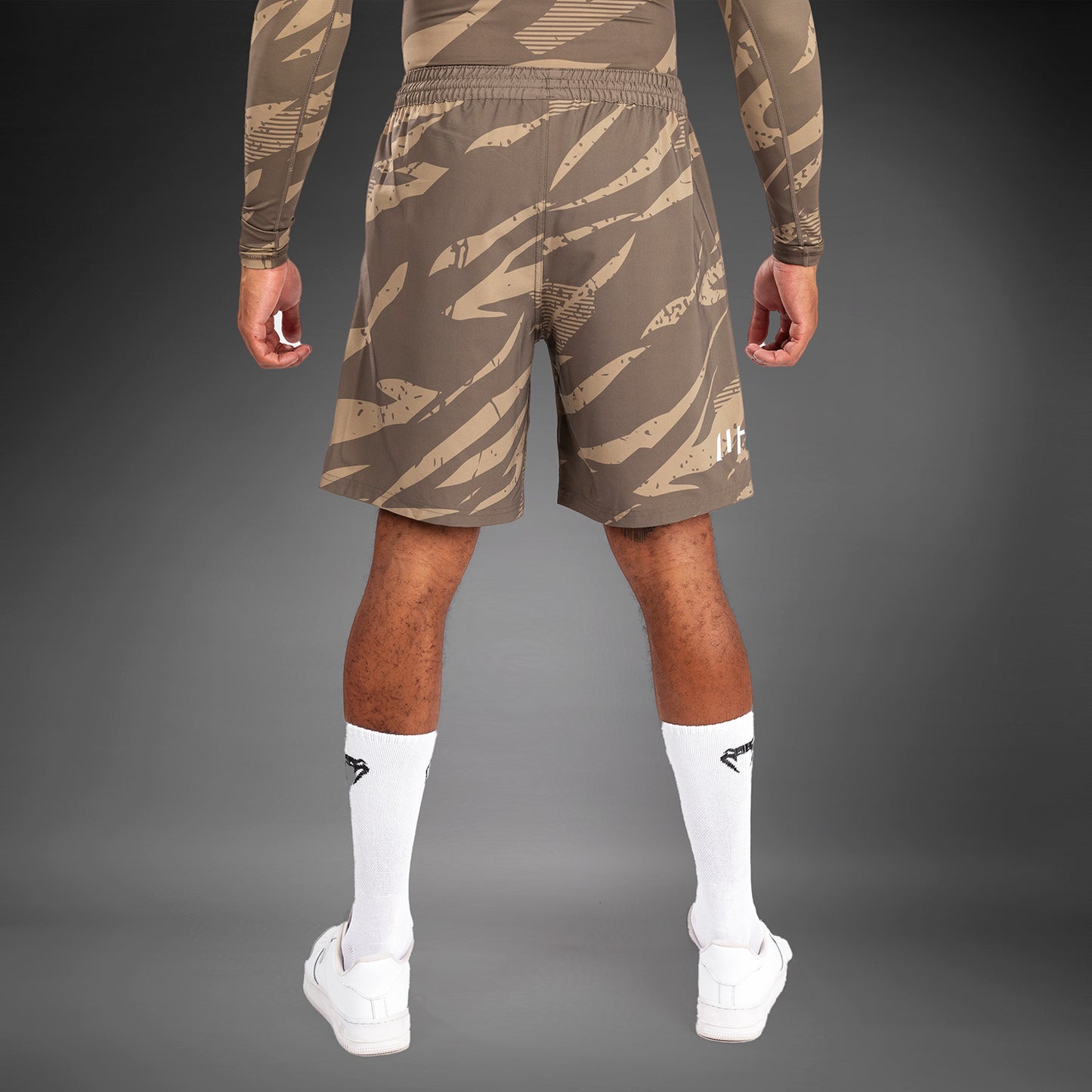 UFC Adrenaline By Venum Fight Week Performance Shorts Voor Mannen - Desert Camo