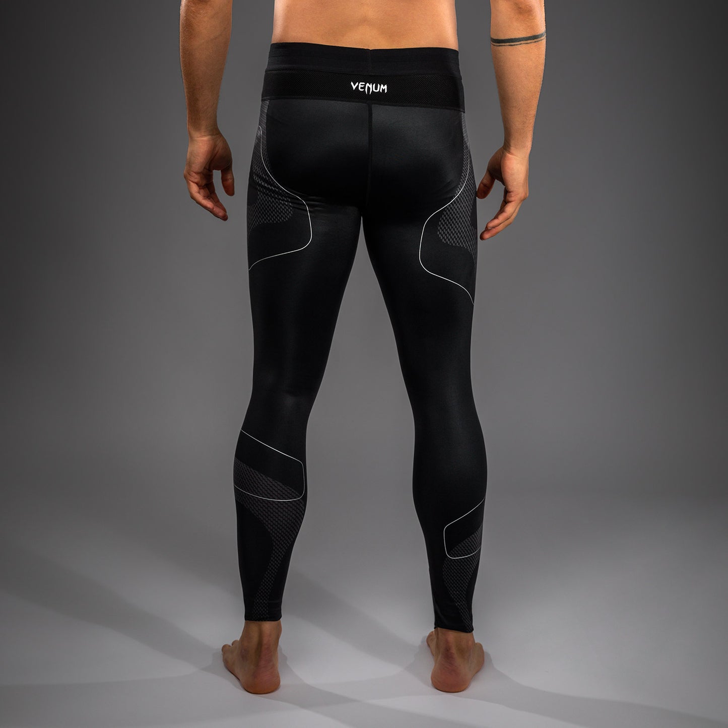 Venum Nexus Spats – Zwart/Zilver