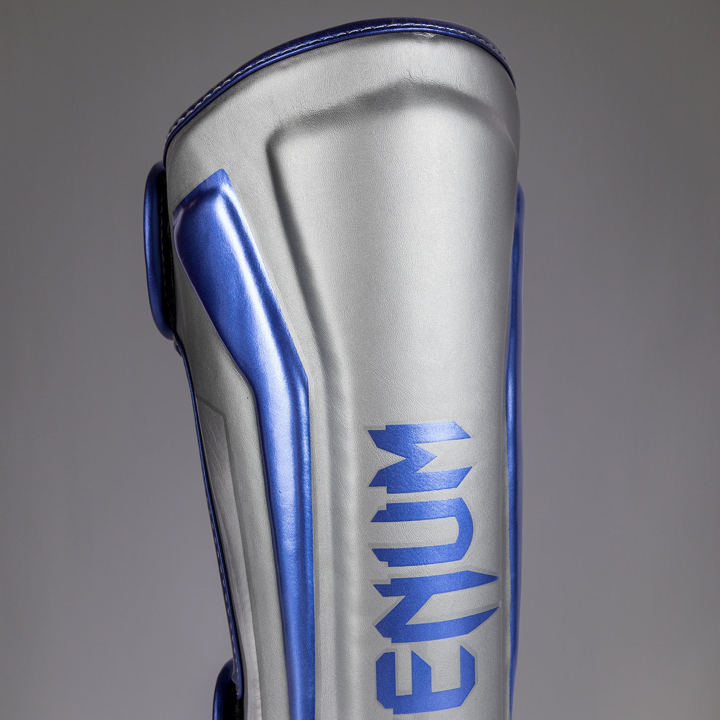 Venum Elite Scheenbeschermers - Grijs - Speciale Editie