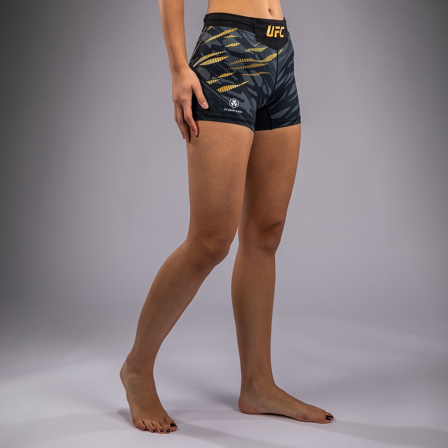 UFC Fusion by Venum Authentic Fight Night Vale Tudo Shorts voor Dames - Kort Fit - Champion