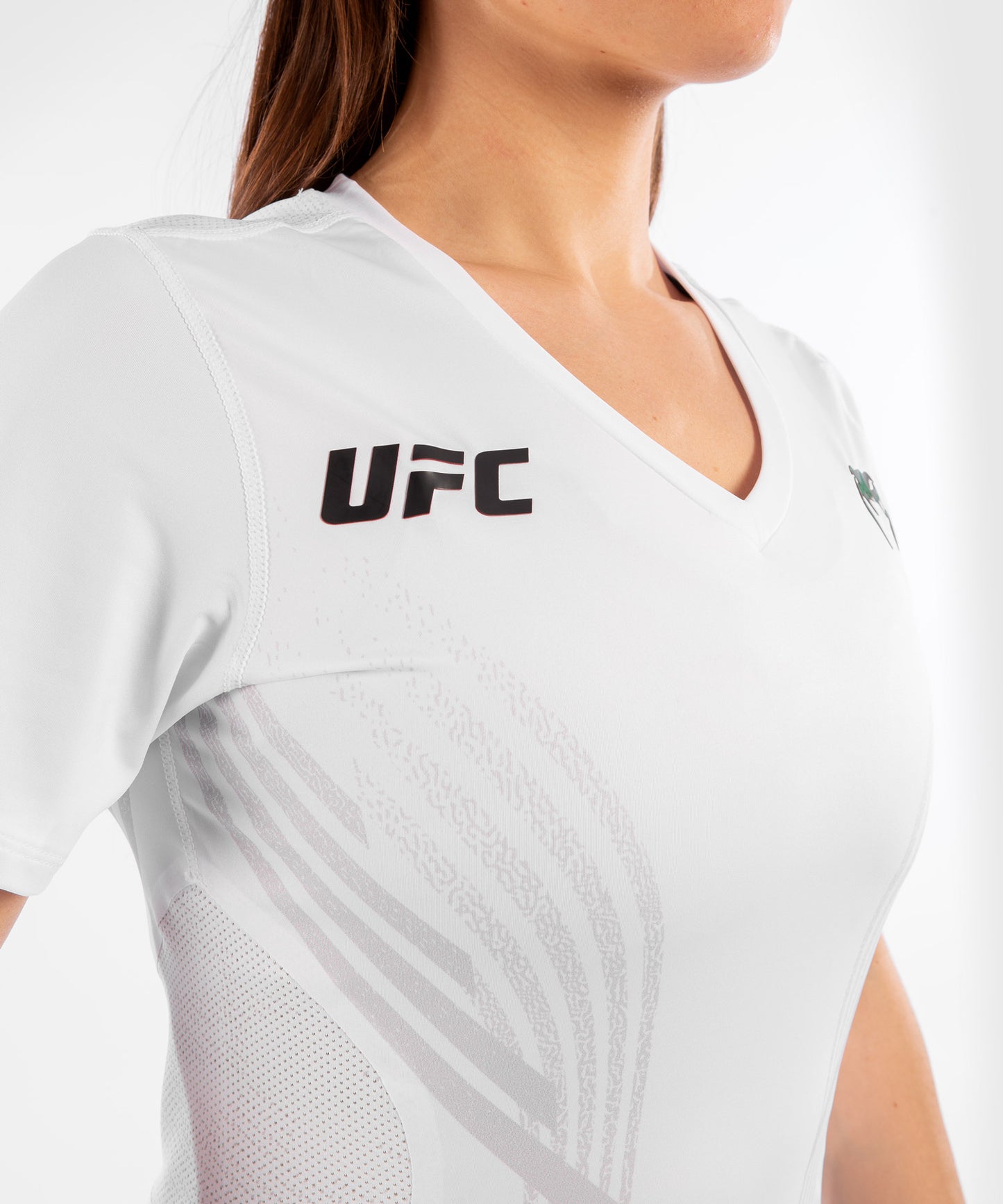 UFC Venum Gepersonaliseerd Authentic Fight Night Walkout Damesshirt - Wit