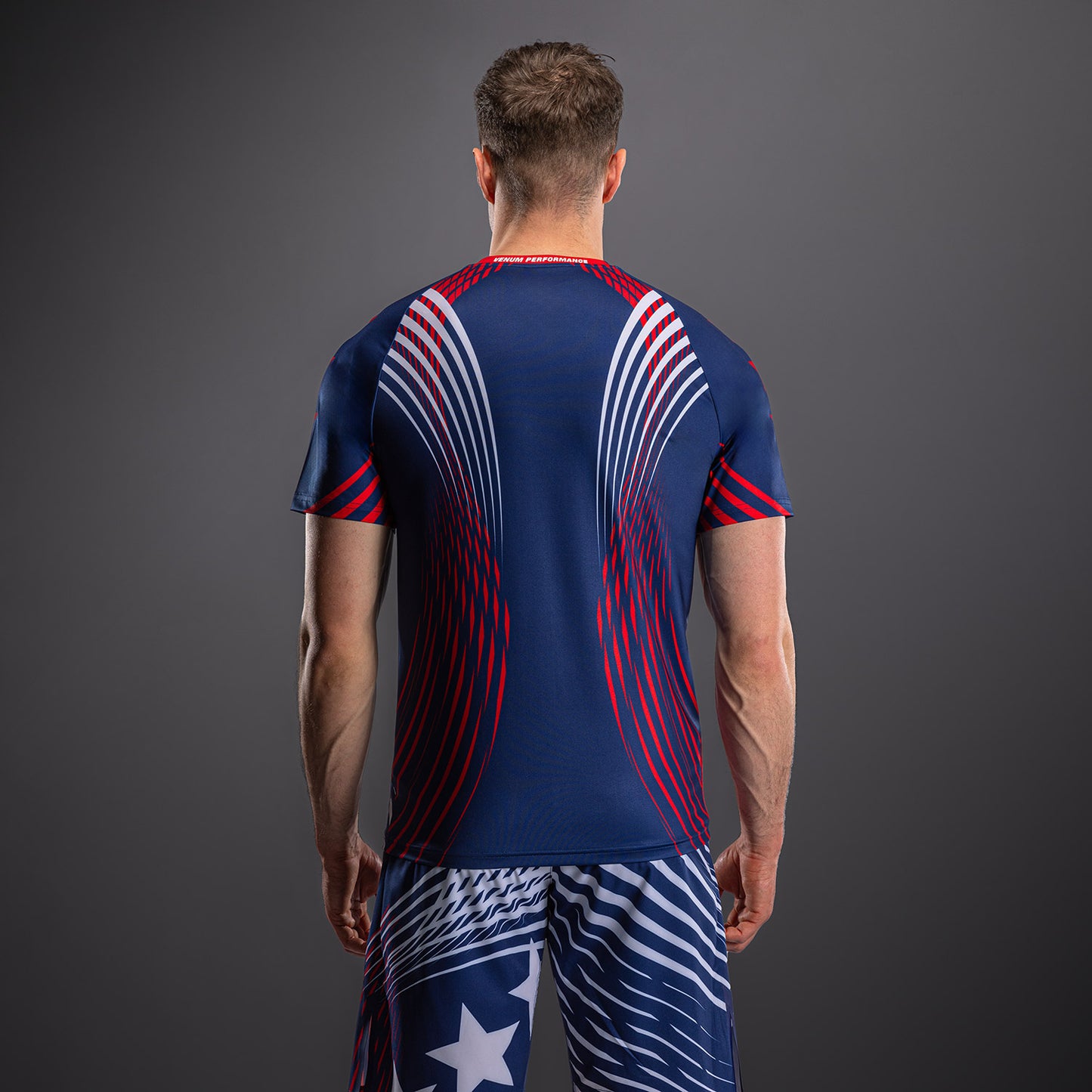 Official UFC Freedom 250 by Venum Op maat gemaakt Authentic Fight Night Walkout Jersey voor heren - Blauw