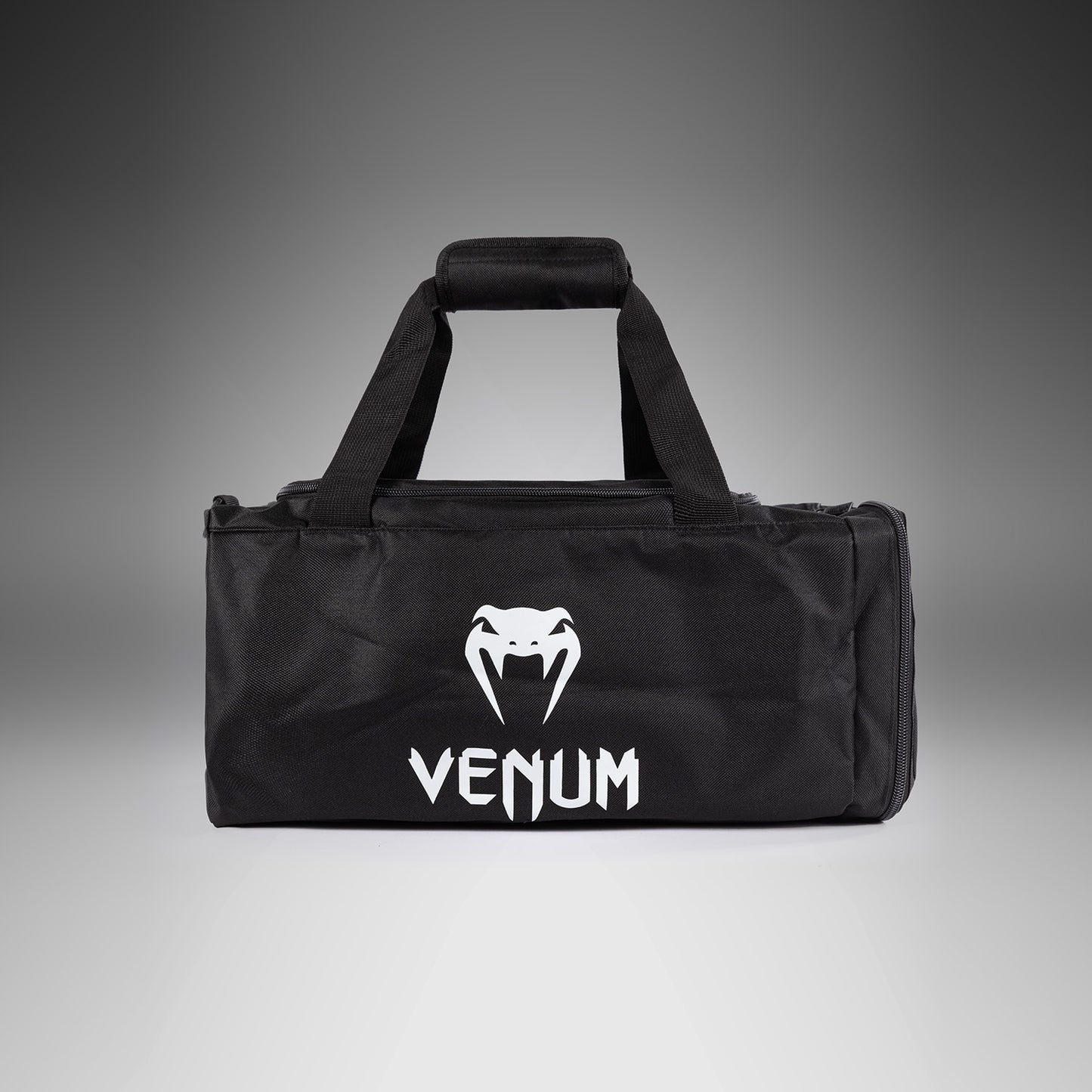 Venum Essential-sporttas (26L) - Zwart