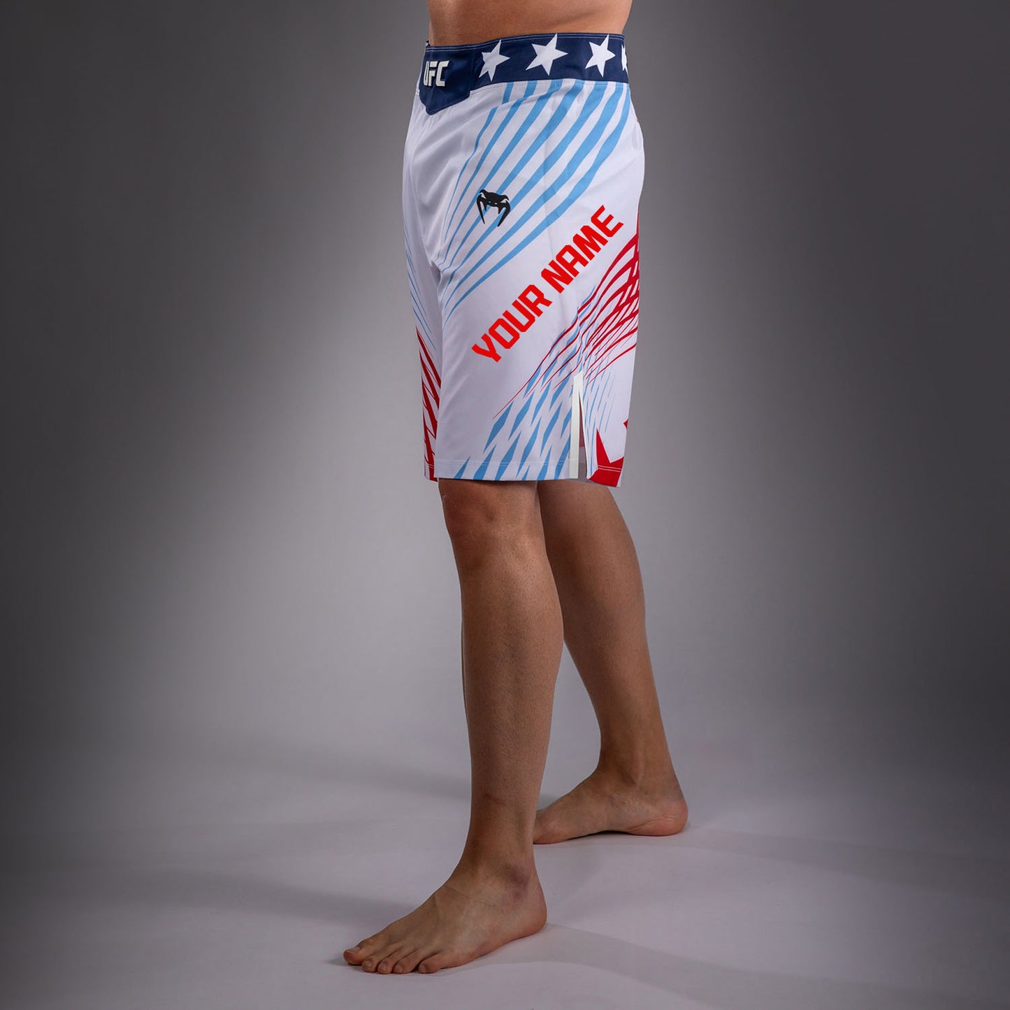 Official UFC Freedom 250 by Venum Op maat gemaakt Authentic Fight Night Fight Shorts Long Fit voor heren - Wit