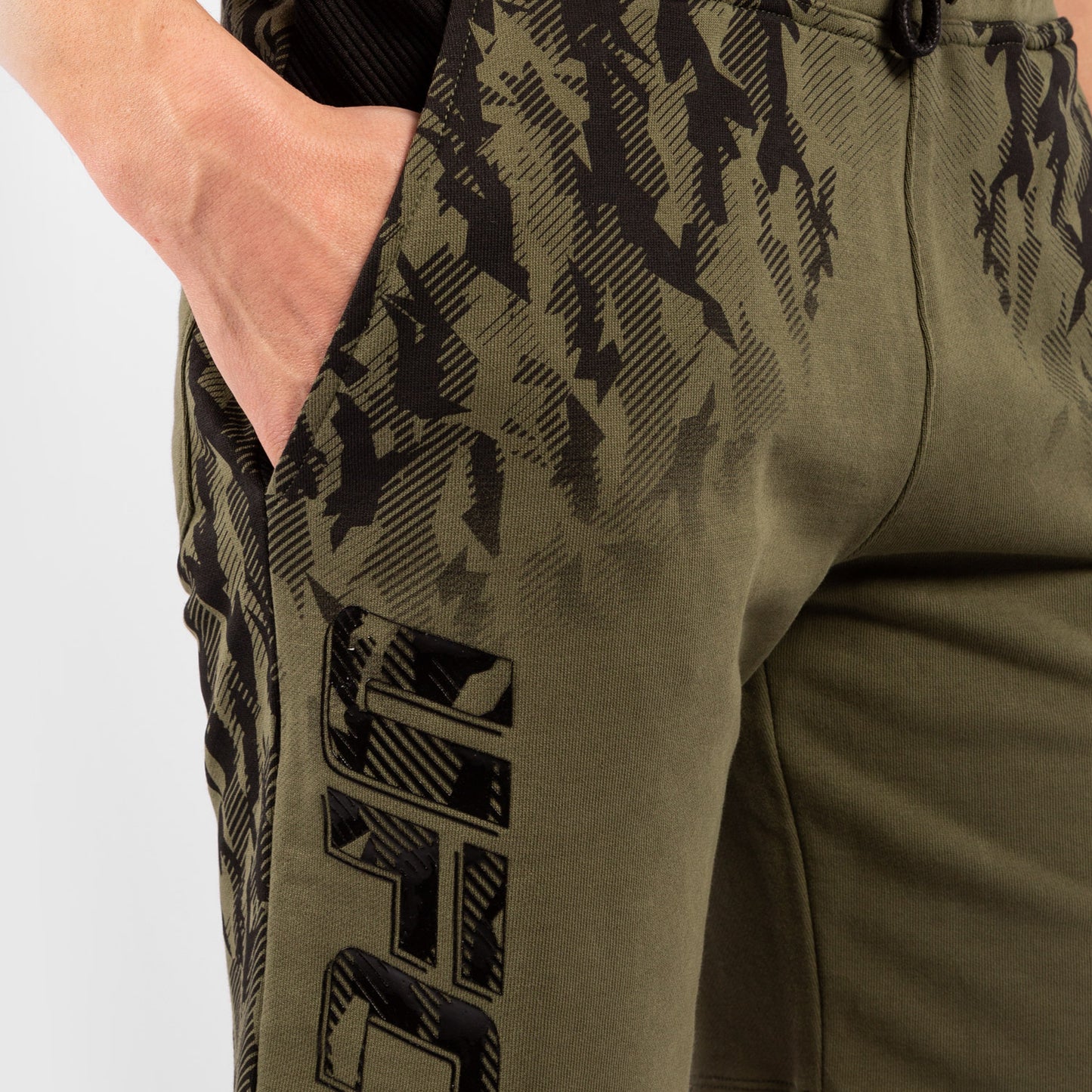 UFC Venum Authentic Fight Week Herenshort - Kaki