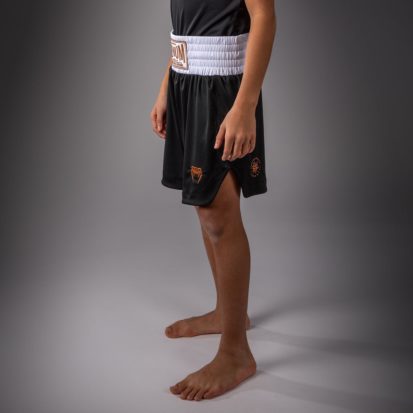 Venum Classic Boksshort Voor Kinderen – Zwart/Goud