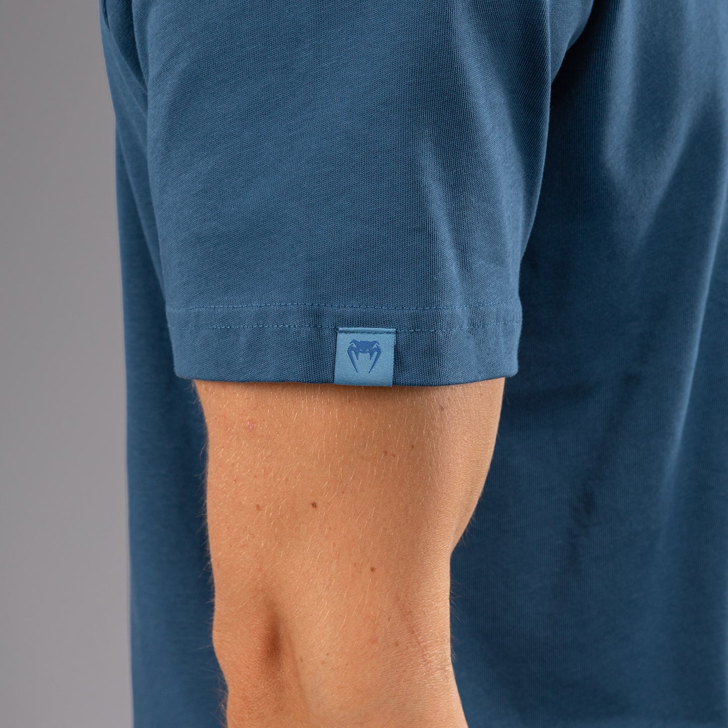 Venum Silent Power T-Shirt - Pauwblauw