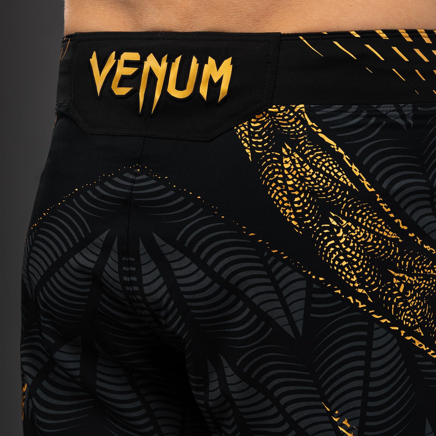 UFC Zenith by Venum Authentic Fight Night Short Fit Fight Short Heren Personalized - Champion