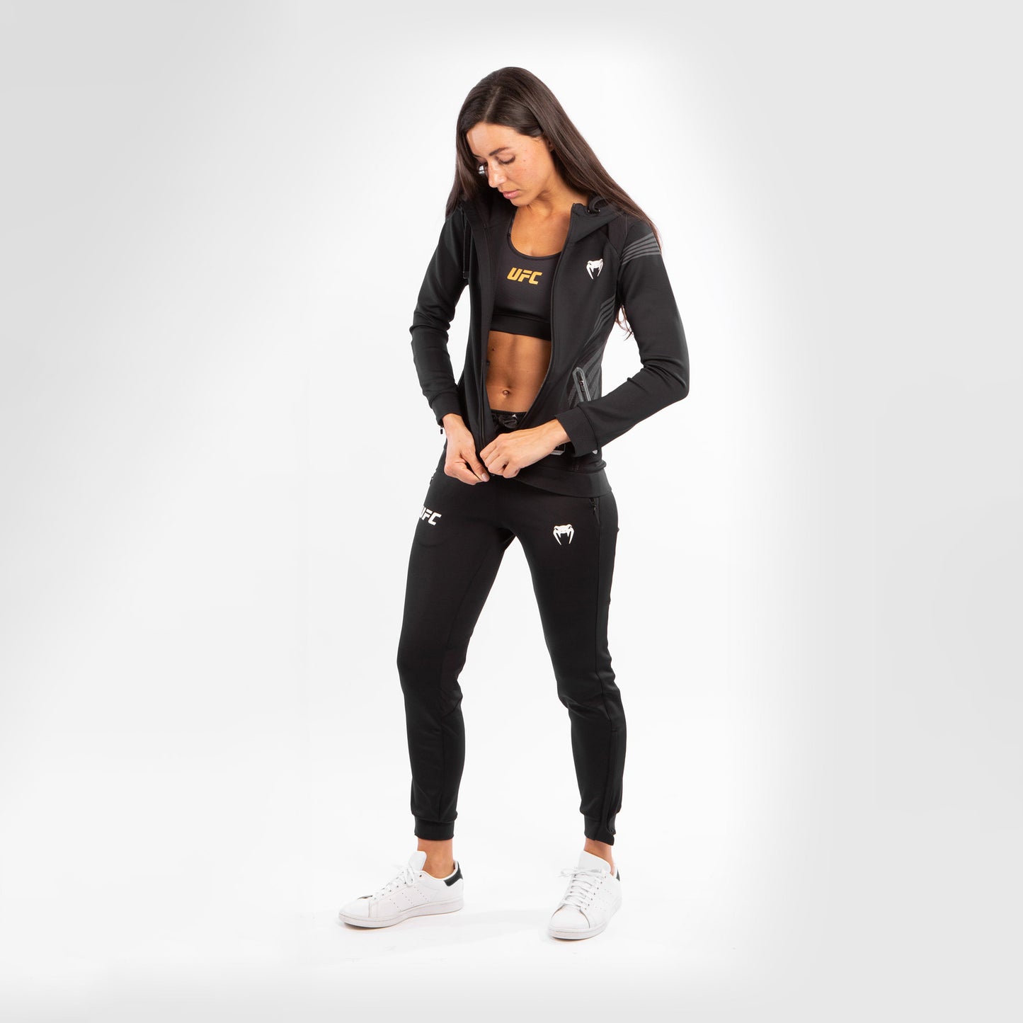 UFC Venum Authentic Fight Night Walkout Hoodie voor dames - Zwart