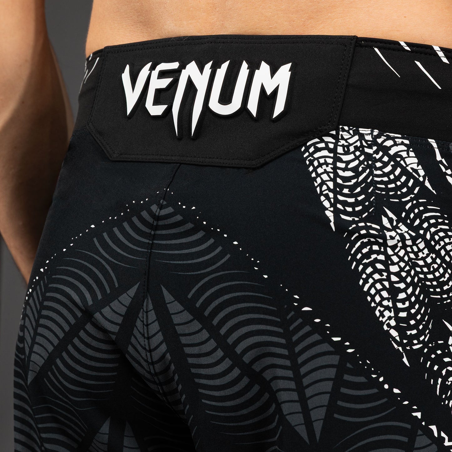 UFC Zenith by Venum Authentic Fight Night Gladiator Fight Short Heren - Zwart