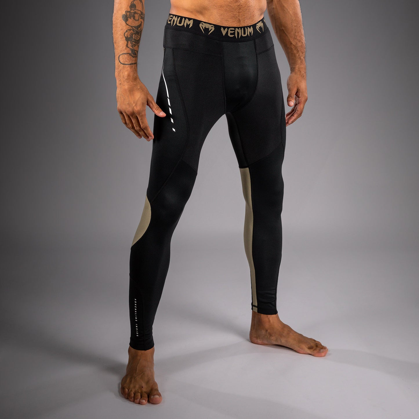 Venum Adrenaline Spats – Zwart/Zand