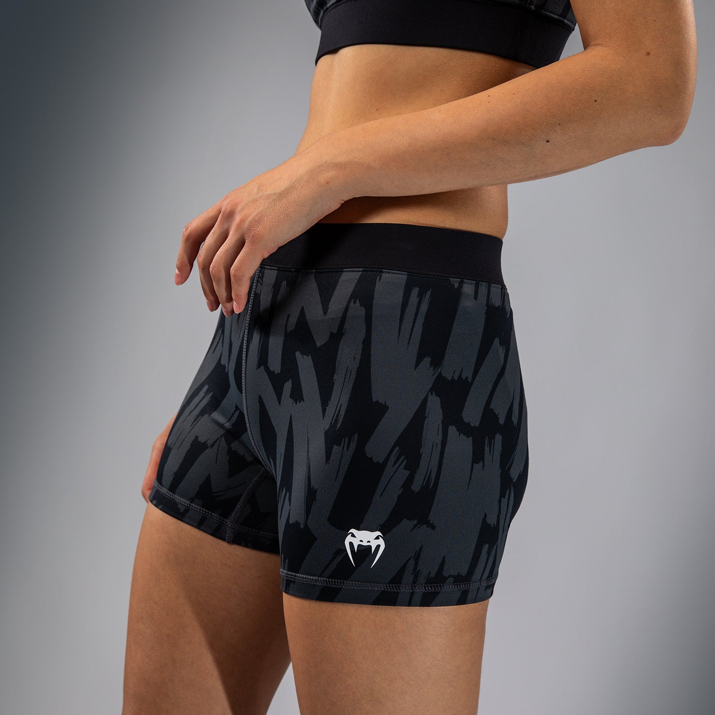 Venum Graffiti Compressieshorts voor Vrouwen - Urban Houtskool