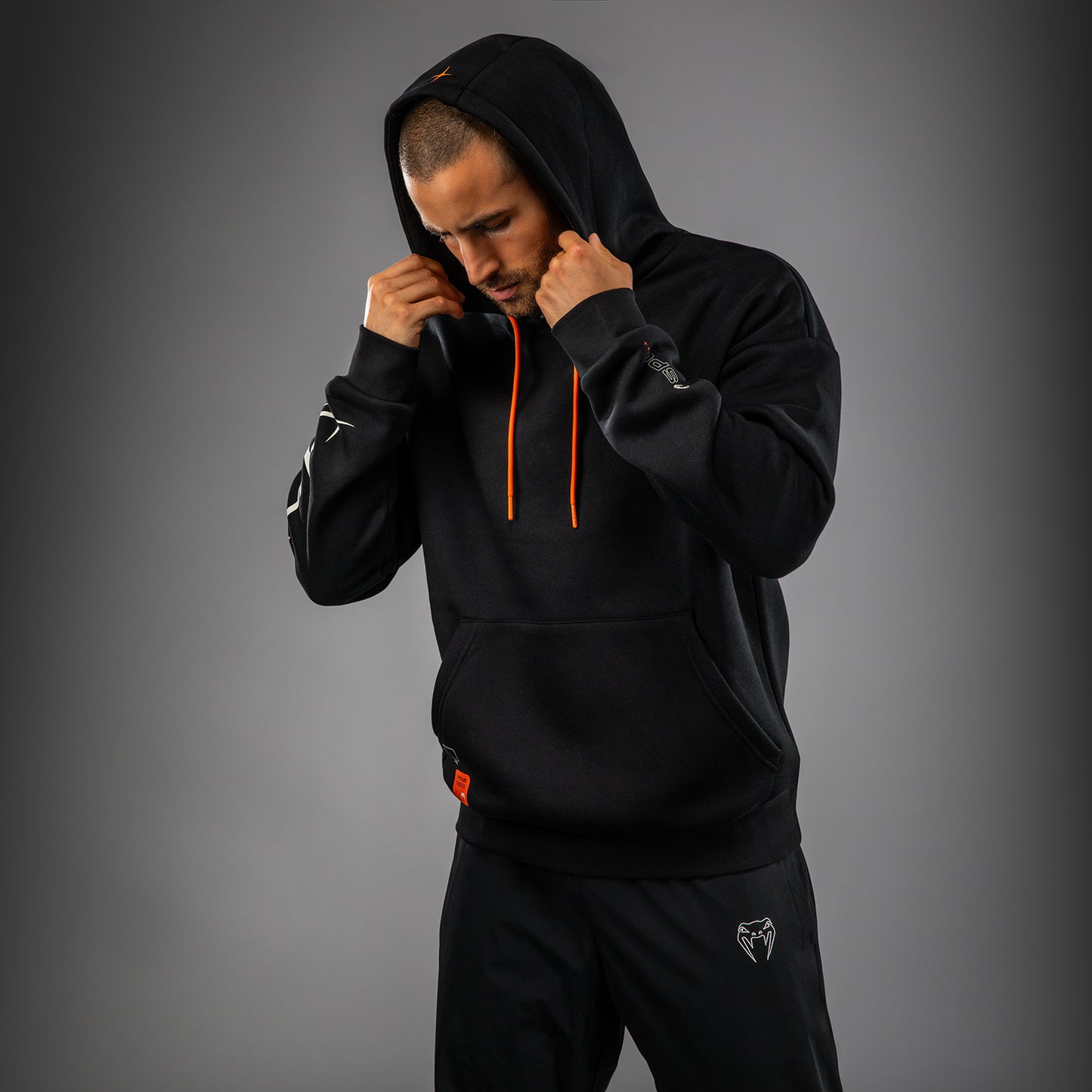 Venum Eclipse Hoodie – Zwart/Ivoor