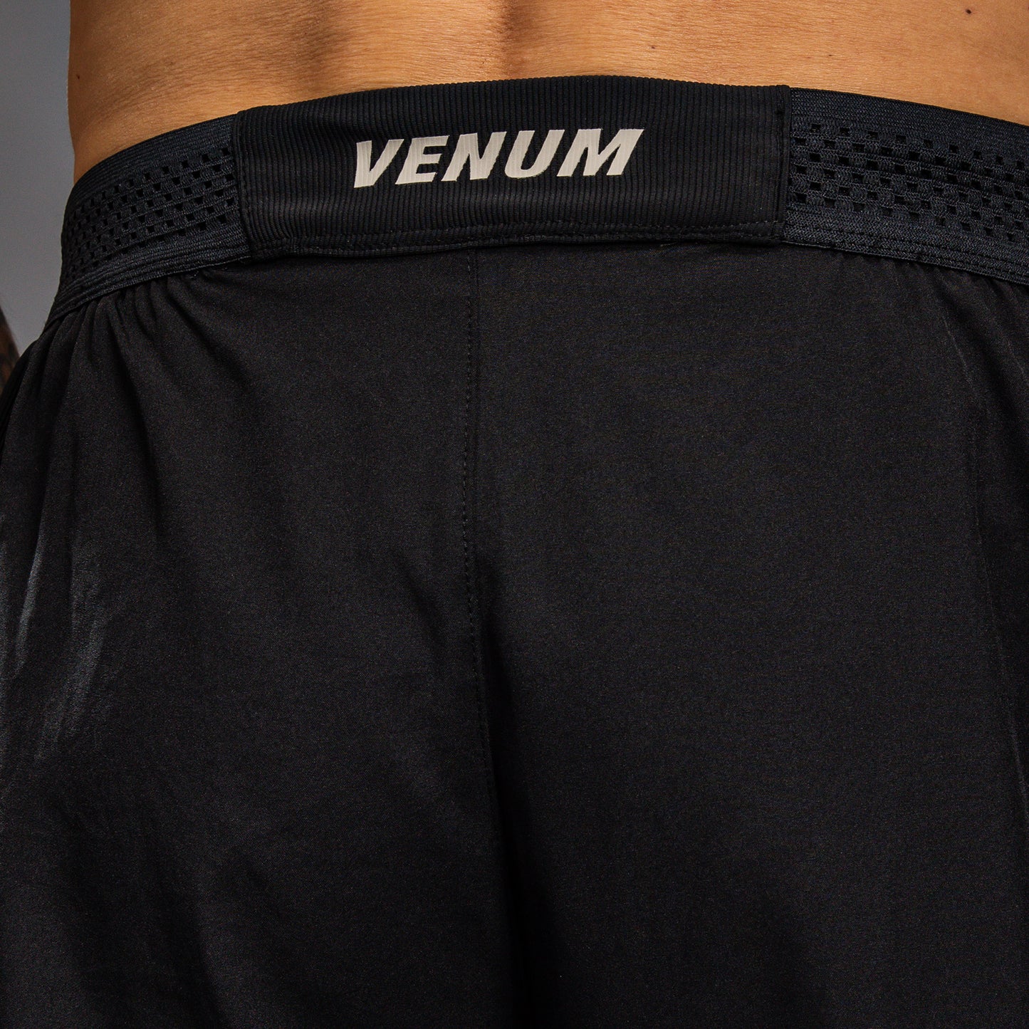 Venum G-Fit Air Trainingsbroek Heren - Diepzwart / Woestijnzand