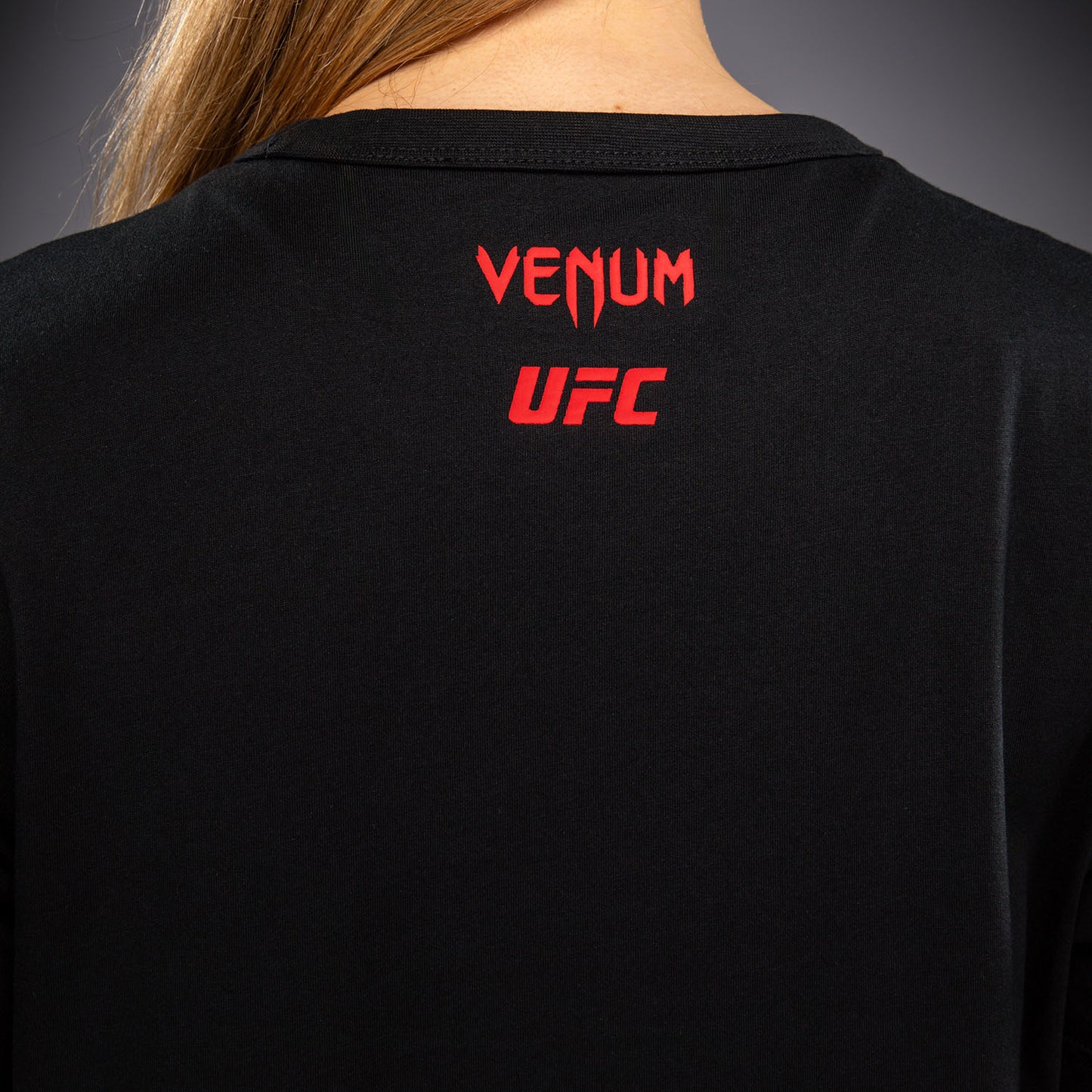Venum UFC Unity by Venum Authentic Fight Week Dames T-shirt met Korte Mouwen - Zwart