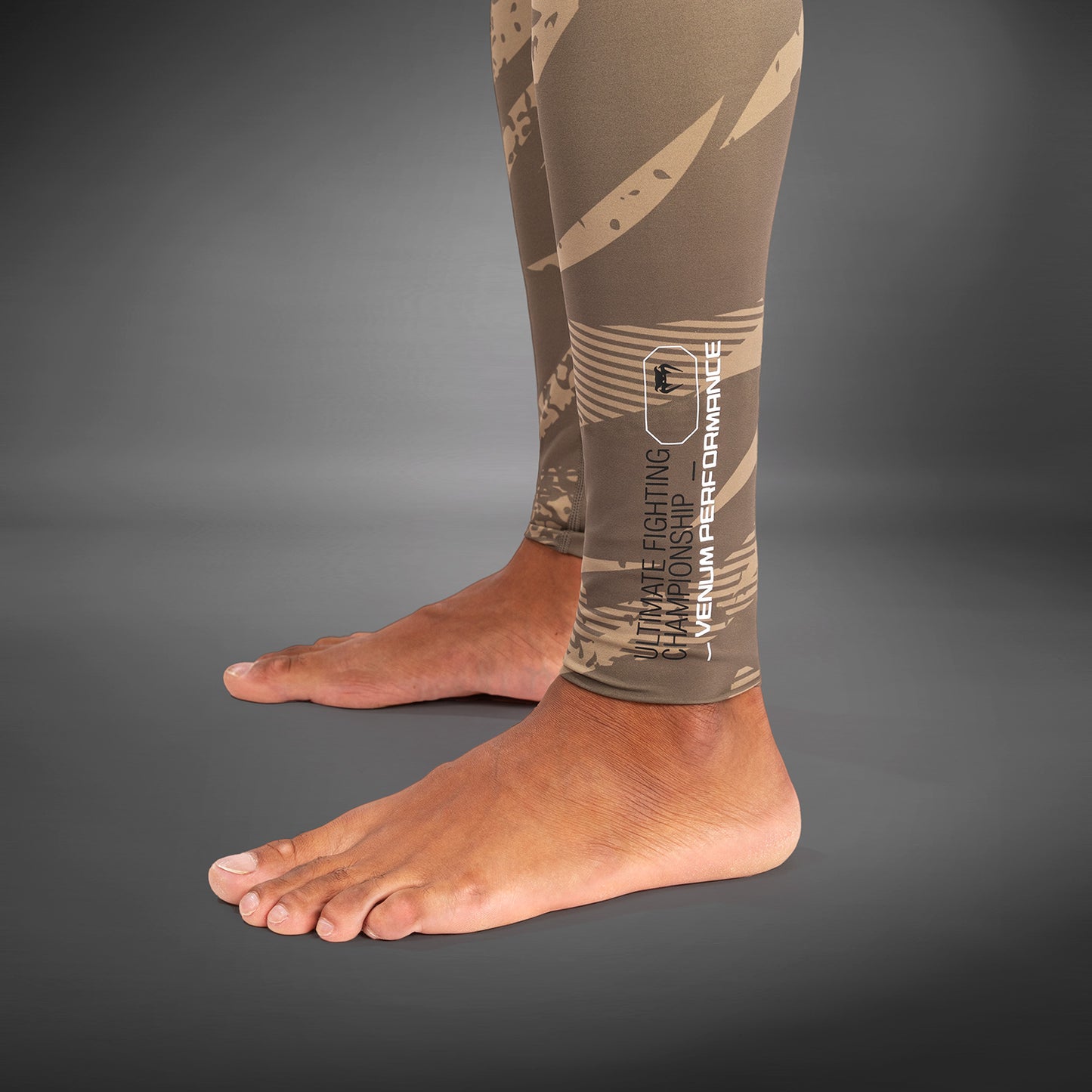 UFC Adrenaline By Venum Fight Week Prestatie Mesh Voor Mannen - Desert Camo