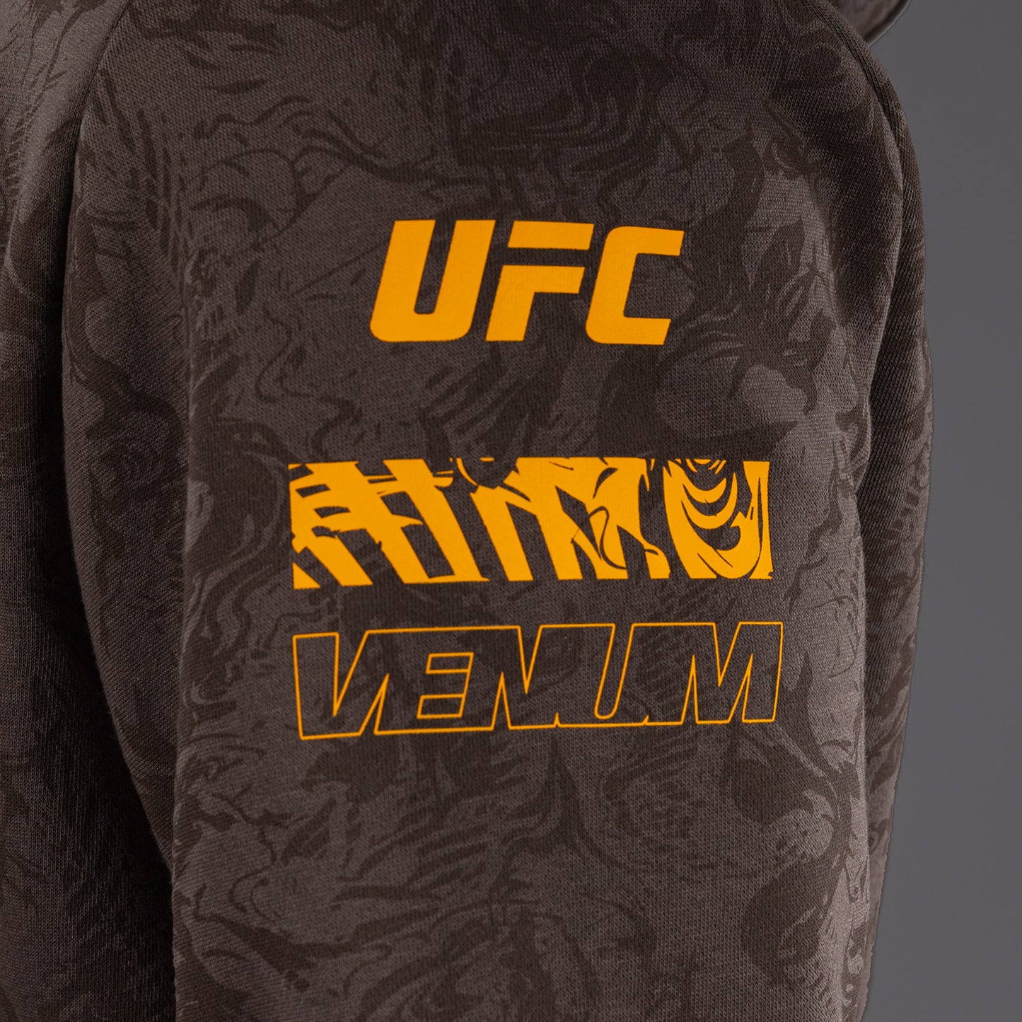 UFC Fusion by Venum Fight Week Hoodie voor Heren - Earthen Brown