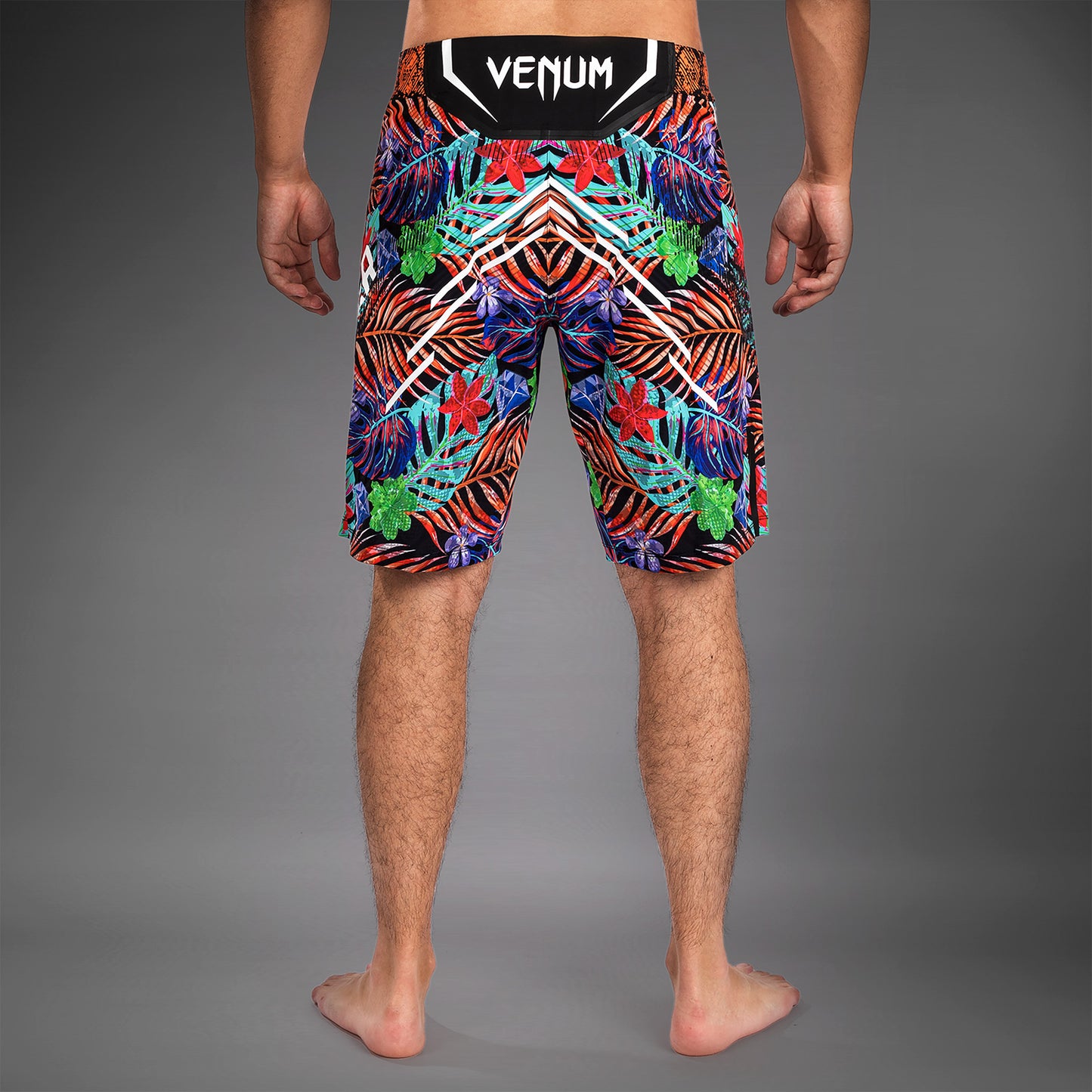 UFC Unrivaled by Venum Dustin Poirier Mannen Long Fit Fight Short - Blauw