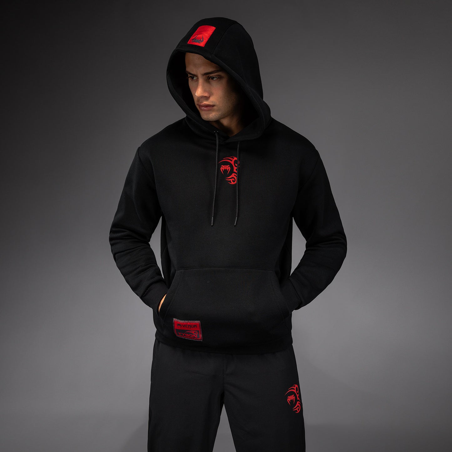 Venum x Mike Tyson Tiger Hoodie - Diep Zwart/Intens Rood