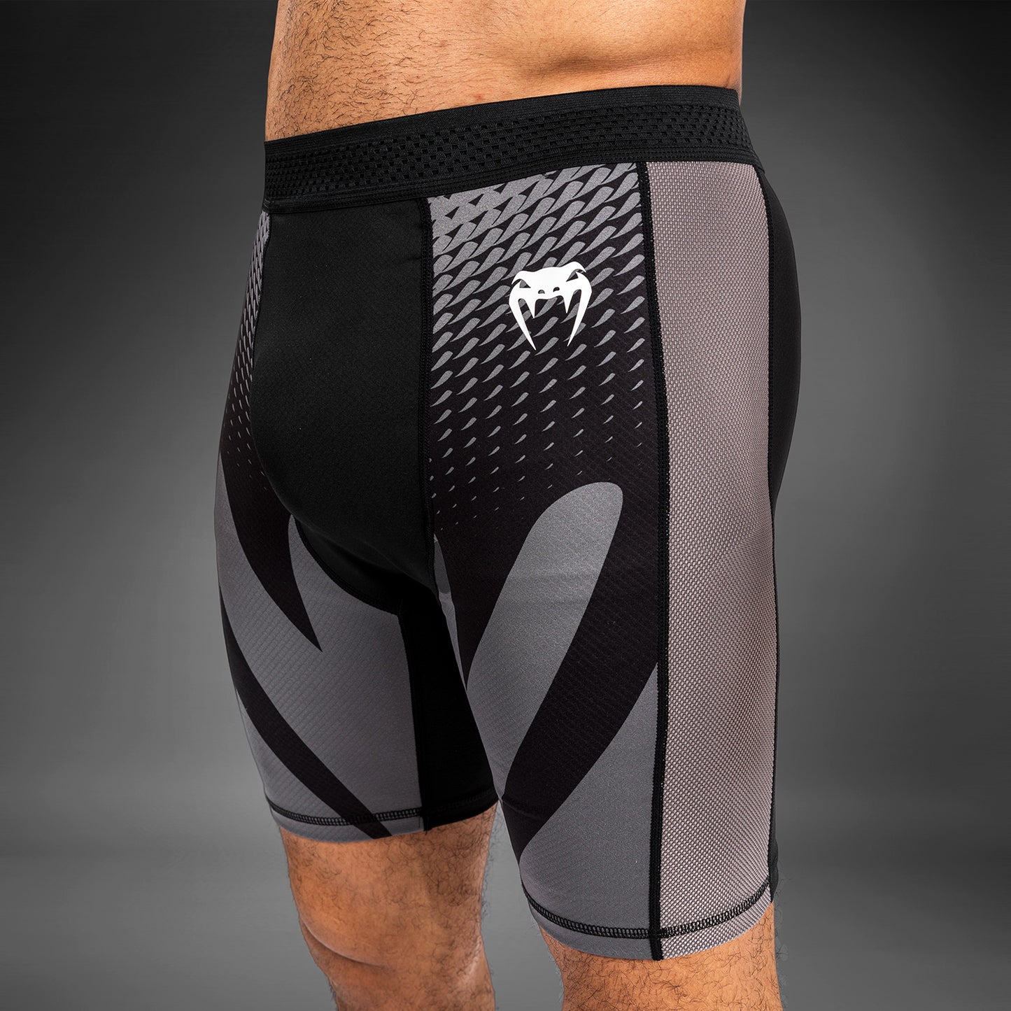 Venum Attack Heren Vale Tudo - Zwart