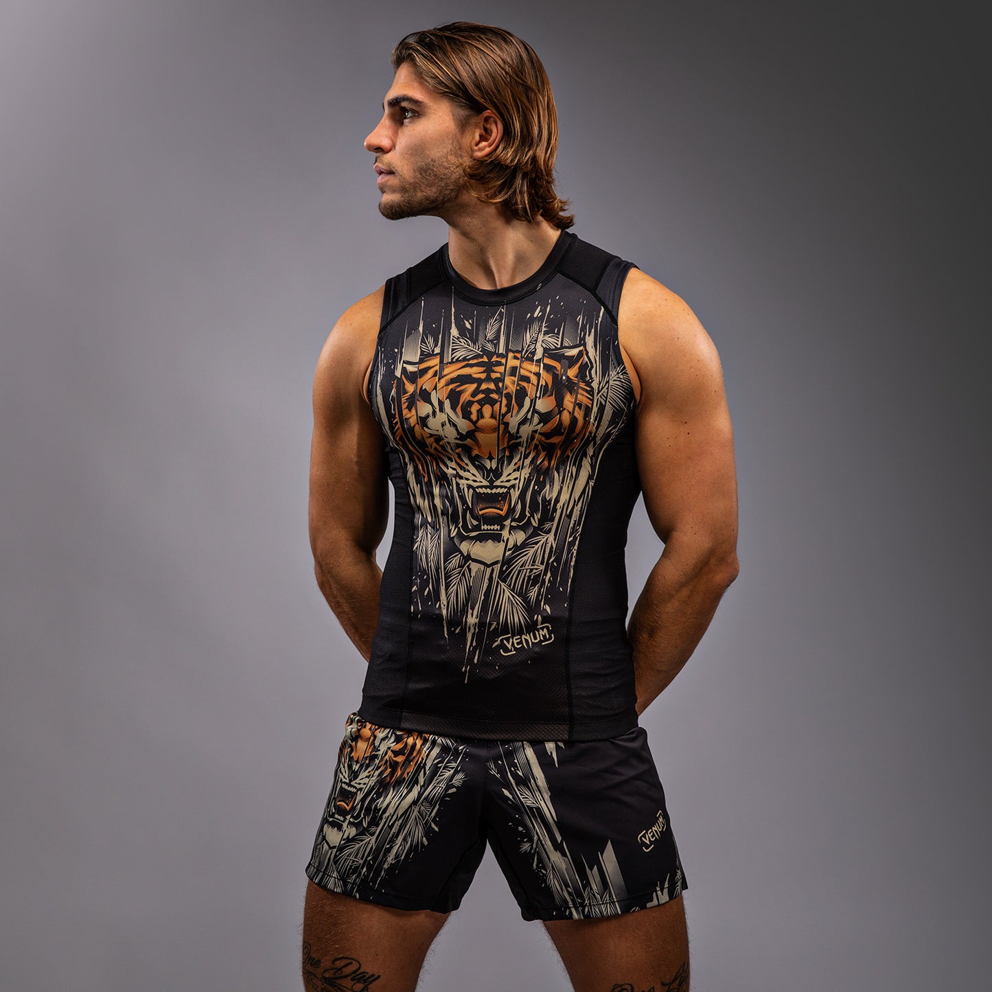 Venum Tiger Mouwloos T-Shirt - Zwart / Neon Oranje