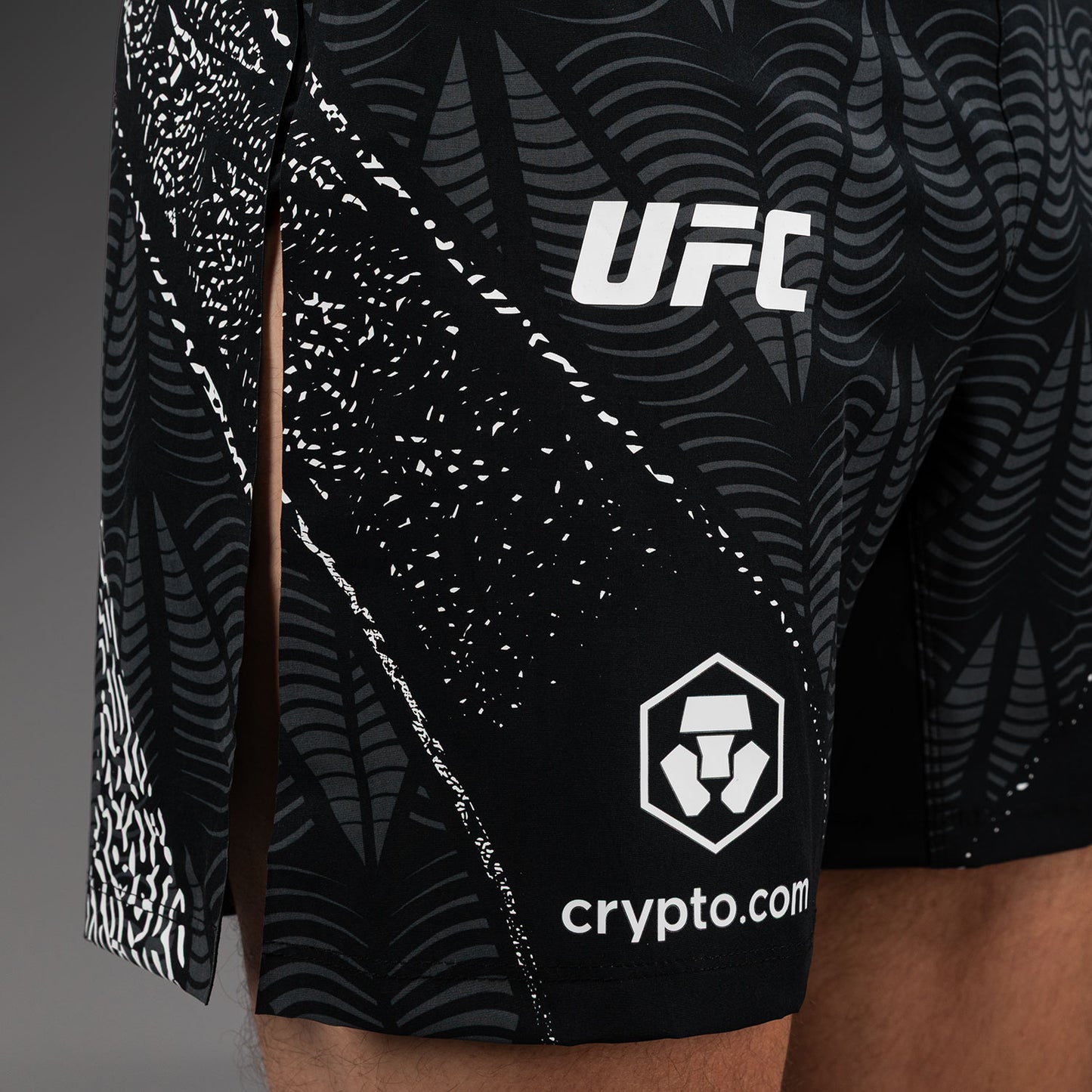 UFC Zenith by Venum Authentic Fight Night Gladiator Fight Short Heren - Zwart