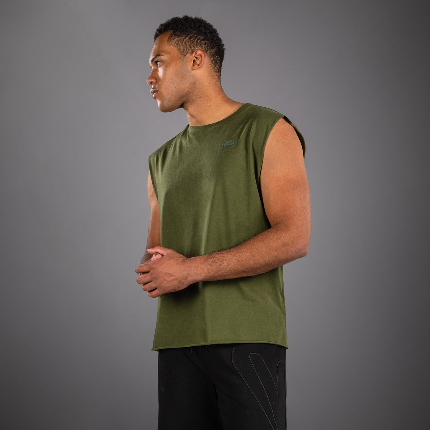 Venum Divide Mouwloos T-shirt - Militair Groen