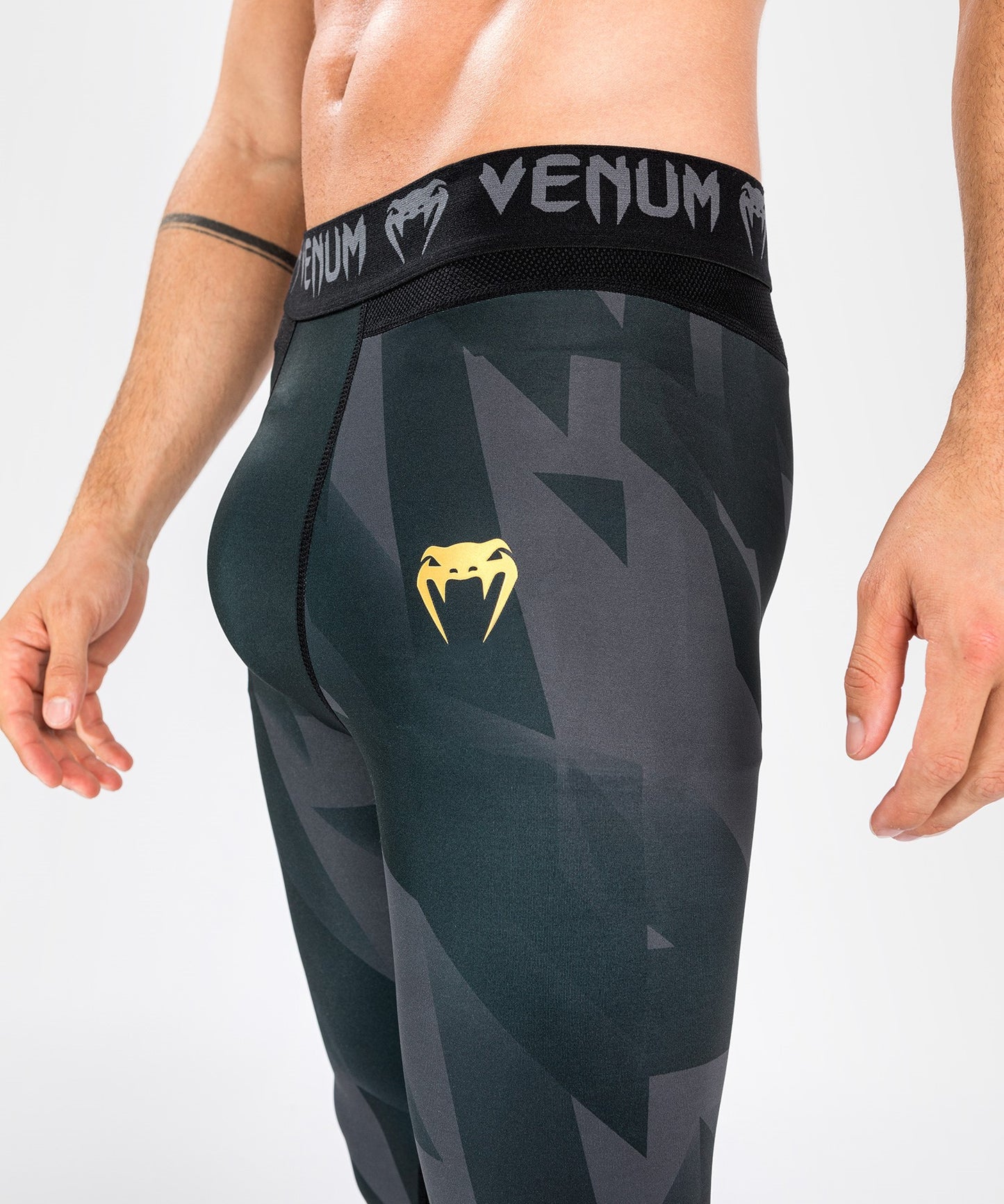 Venum Razor Compressiebroek - Zwart/Goud