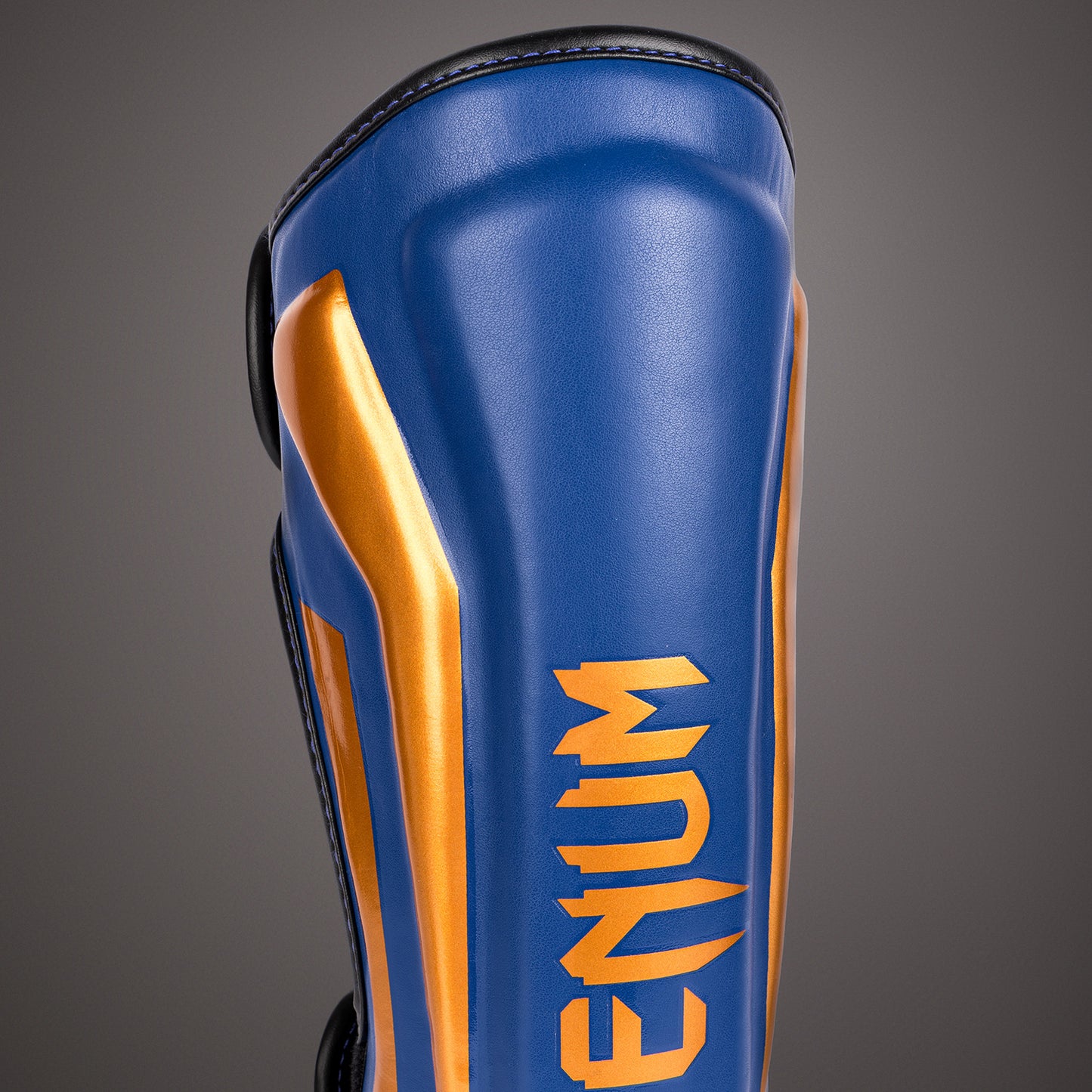 Venum Elite Scheenbeschermers - Koninklijk Blauw - Speciale Editie