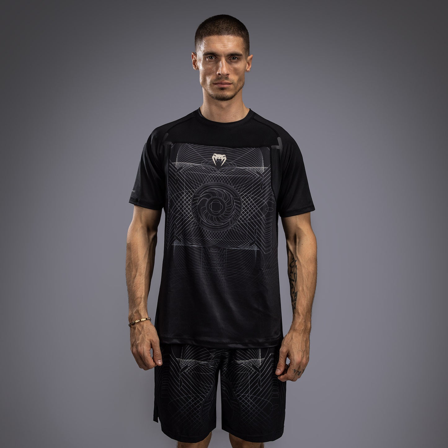 Venum G-Fit Air T-Shirt Heren Dry-Tech - Diepzwart / Woestijnzand