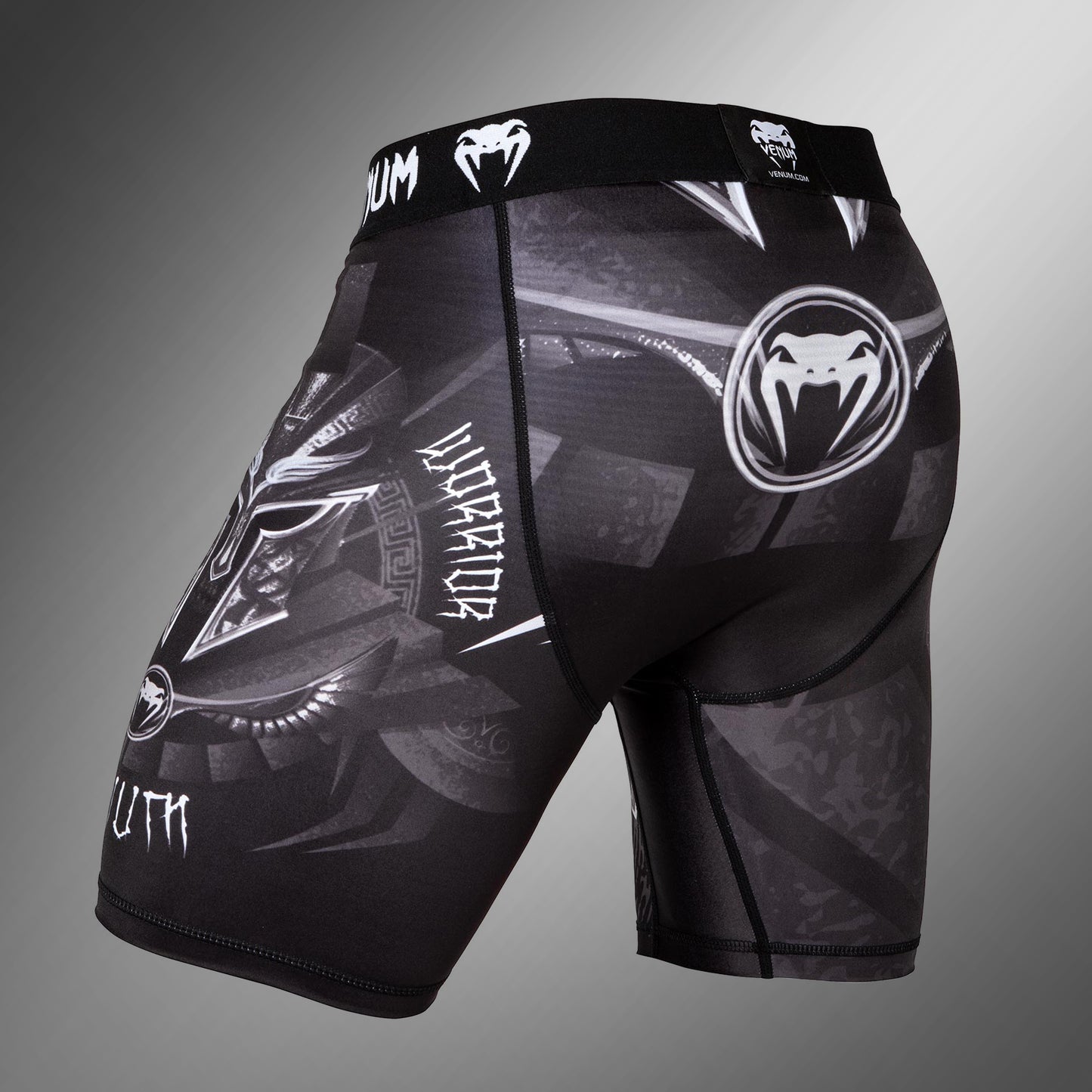 Vale Tudo Shorts Venum Gladiator 3.0 - zwart/wit