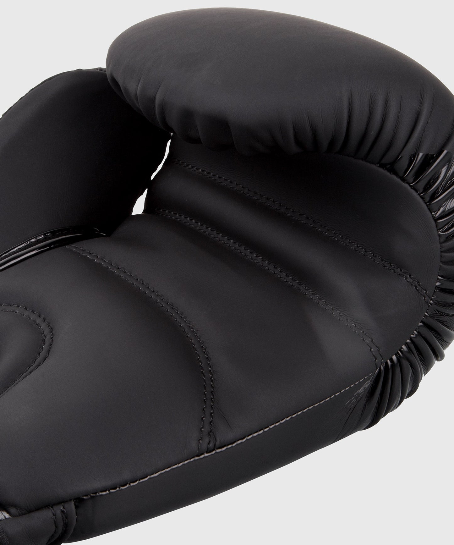 Venum Bokshandschoenen Contender 2.0 - Zwart/Wit