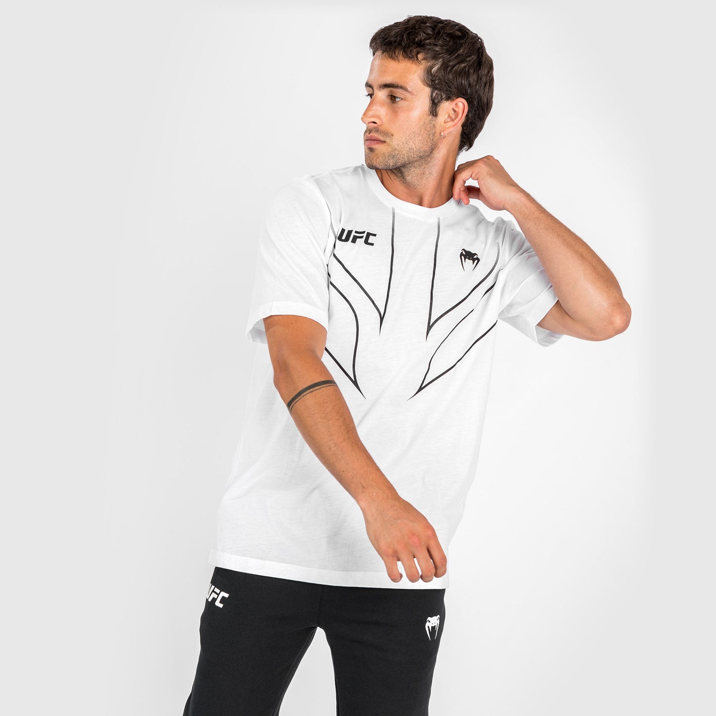 UFC Venum Replica 2.0 dames T-shirt -  Wit