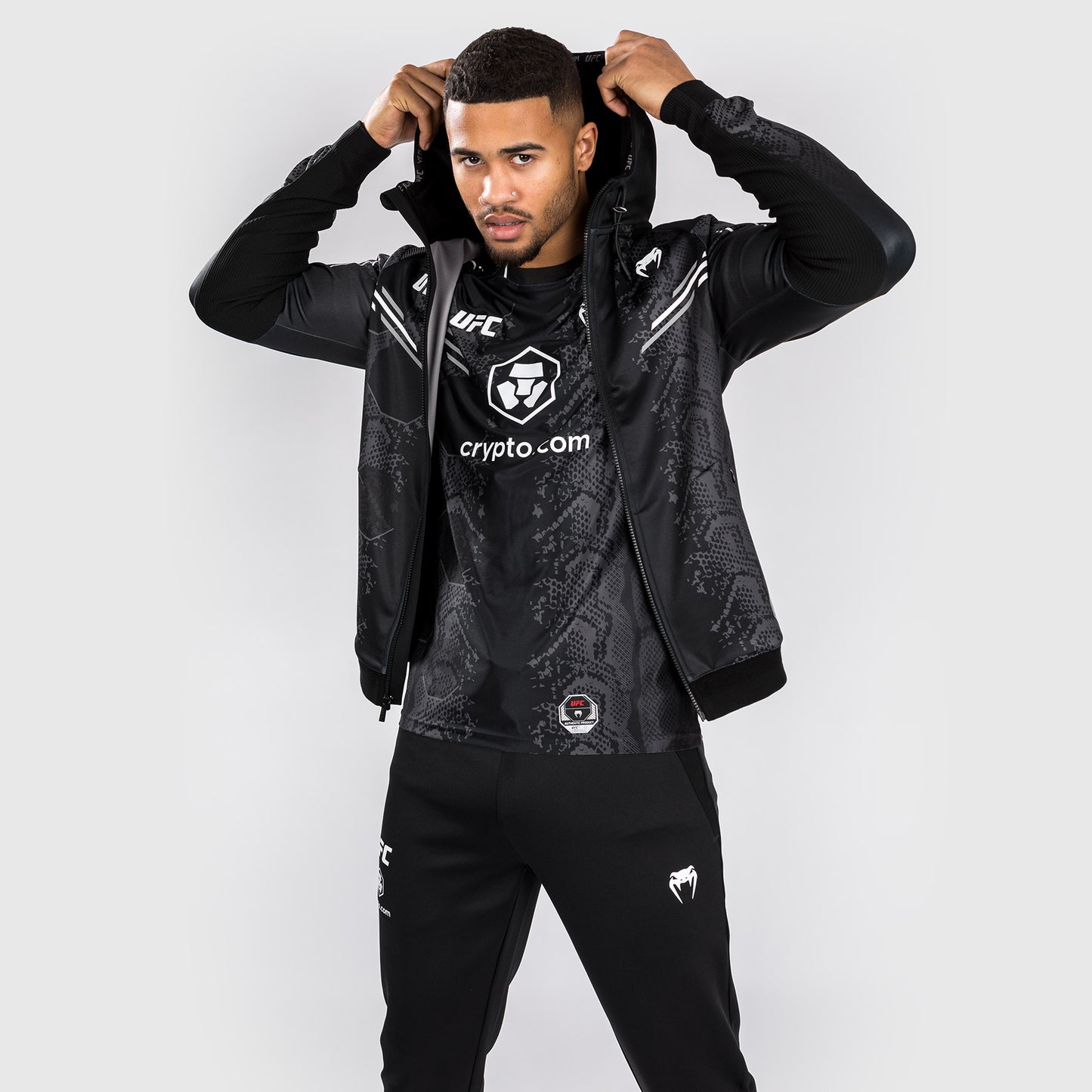 UFC Adrenaline by Venum Authentic Fight Night Heren capuchon - Zwart