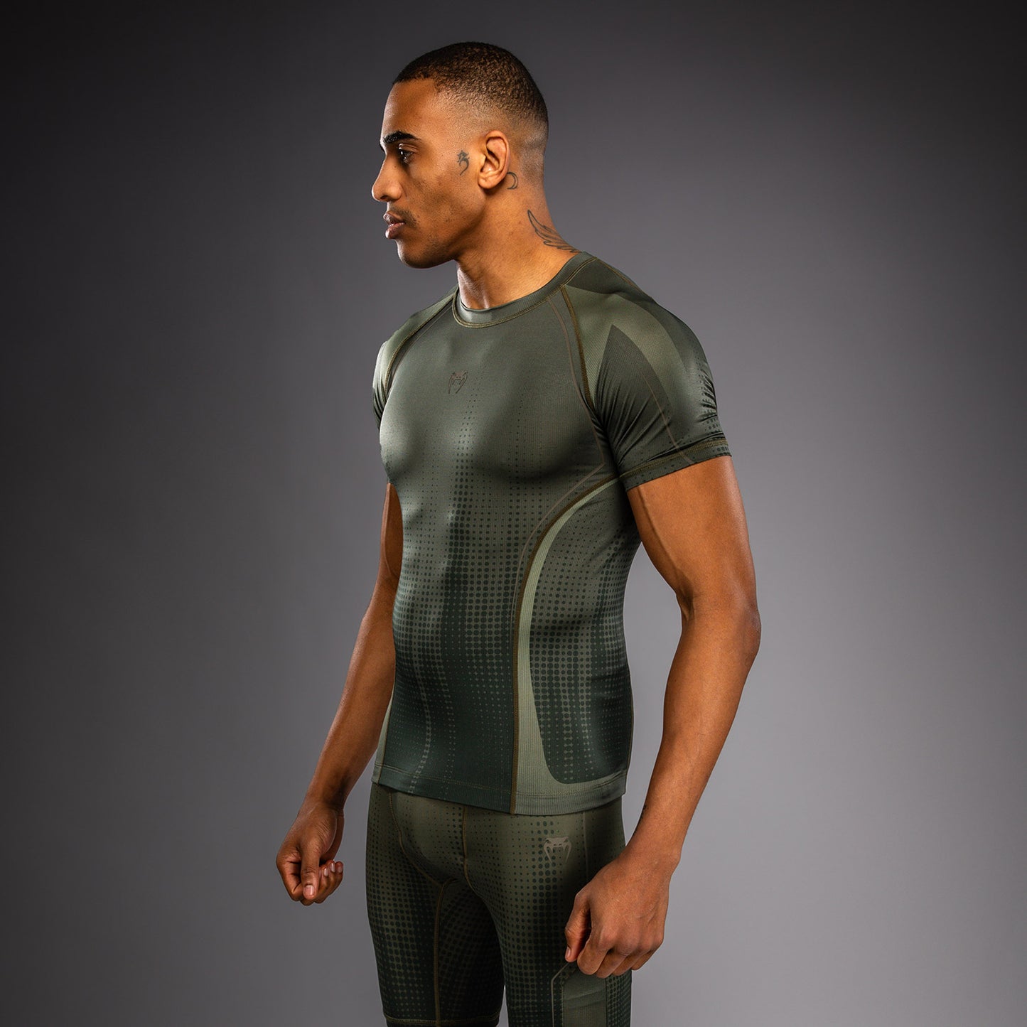 Venum Stealth Rashguards met korte mouwen – Kaki/Legergroen