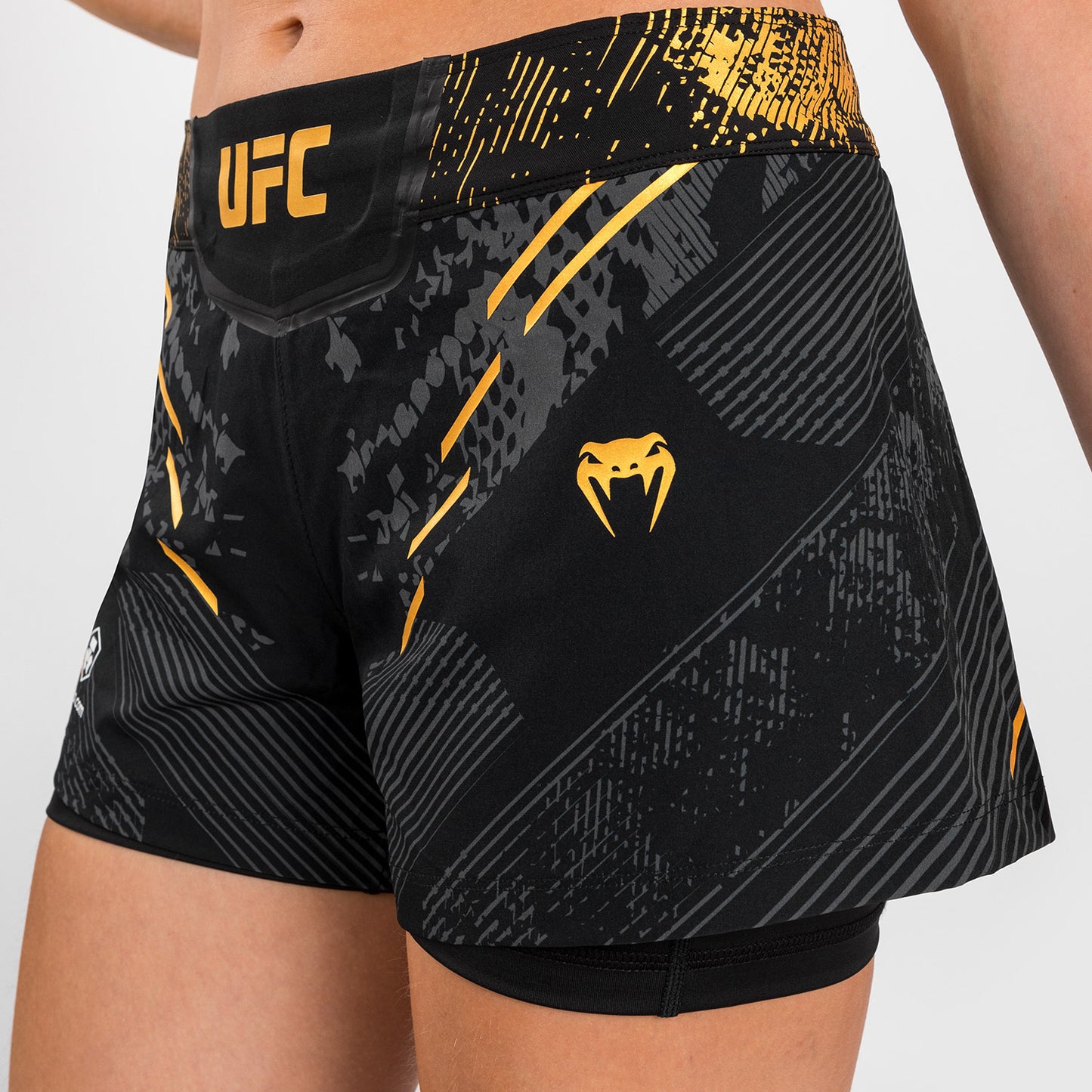 UFC Adrenaline by Venum Authentic Fight Night Vrouwen Korte Broek - Champion