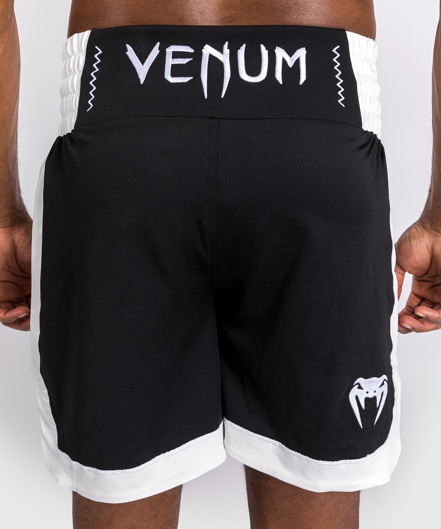 Venum Classic Boksshort - Zwart/Wit