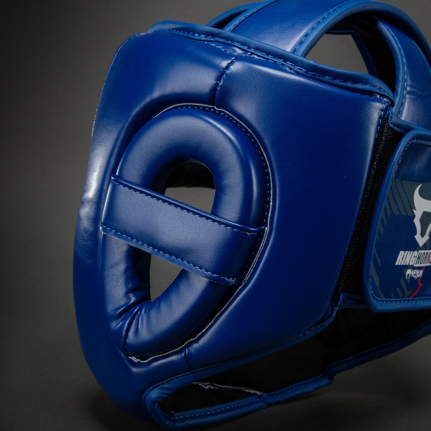 Ringhorns Charger by Venum Hoofdbeschermer – Marineblauw/Rood