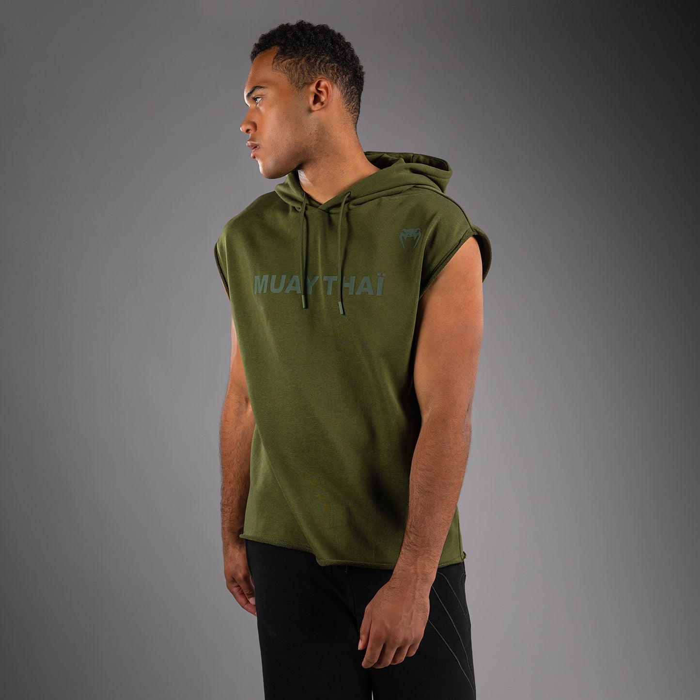 Venum Muay Thai VT Mouwloze Hoodie – Militair Groen