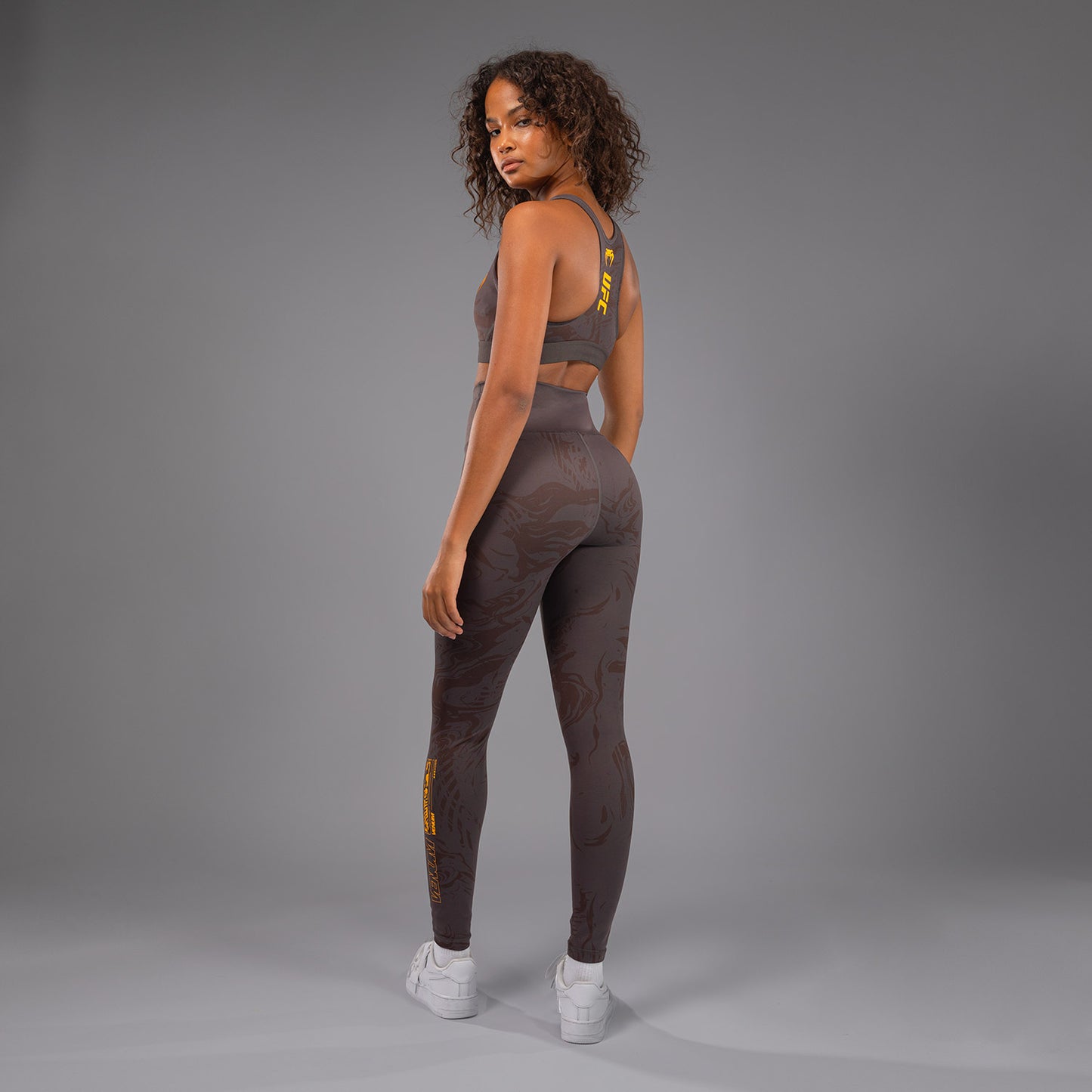 UFC Fusion by Venum Fight Week Performance Leggings voor Dames - Earthen Brown