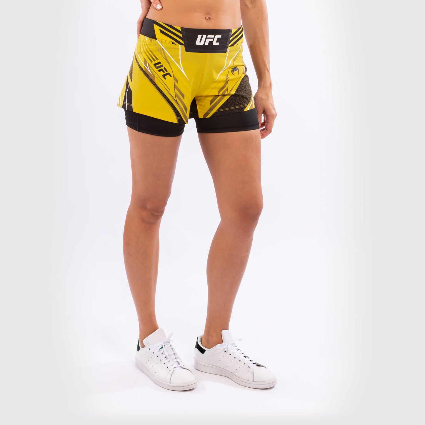 UFC Venum Authentic Fight Night Damesshort - Short Fit - Geel