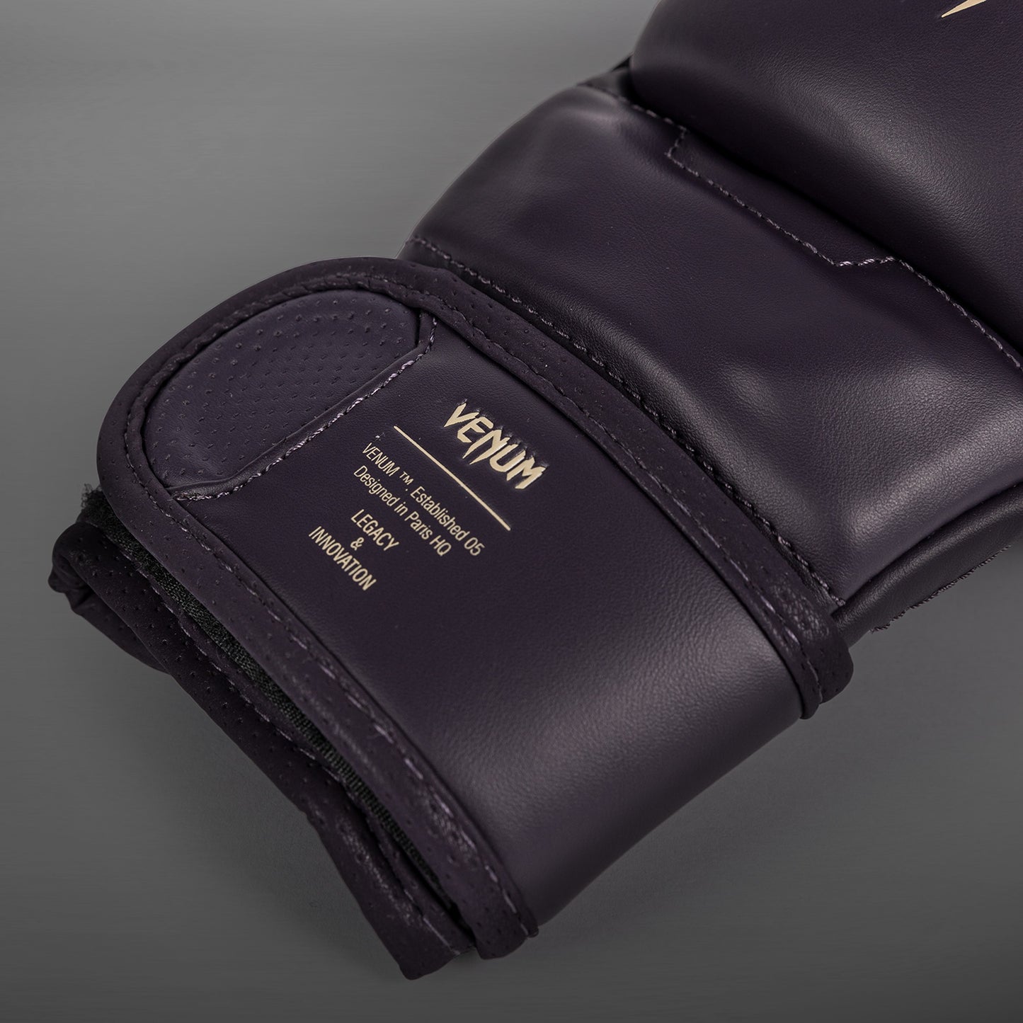 Venum Impact Evo MMA Sparring Handschoenen - Deep Purple